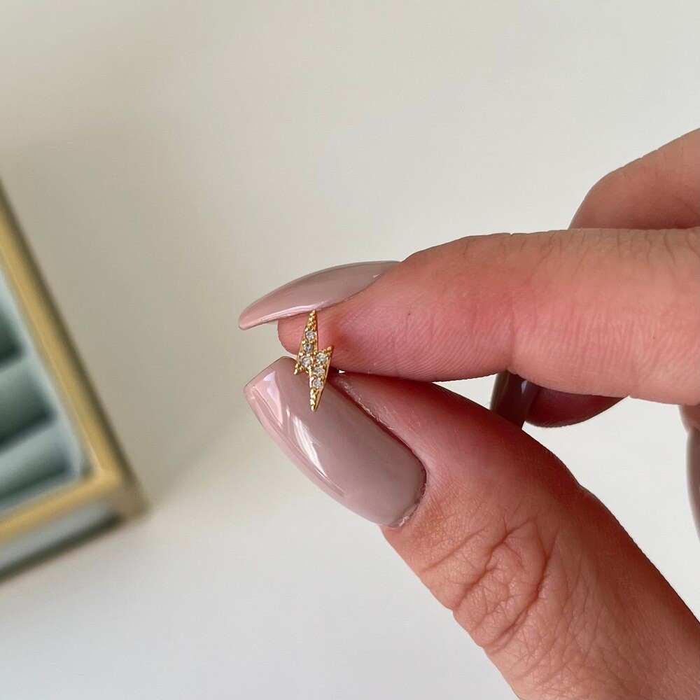 Taşlı Şimşek Piercing