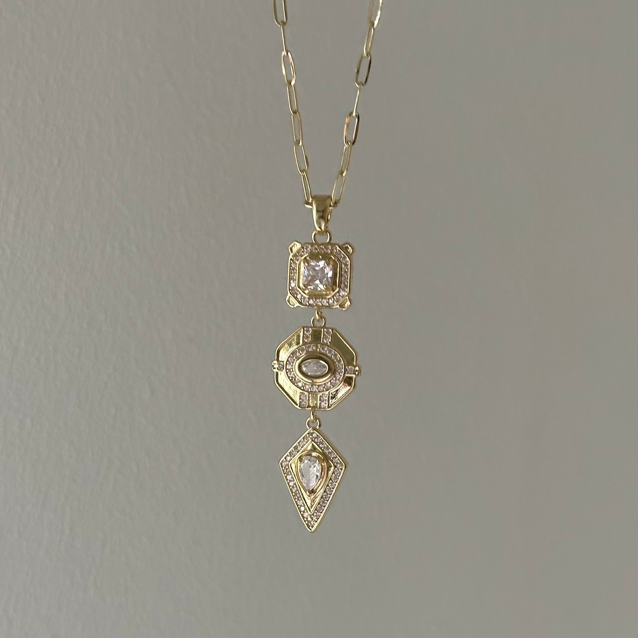 Çelik 14k Gold Etnik Kolye