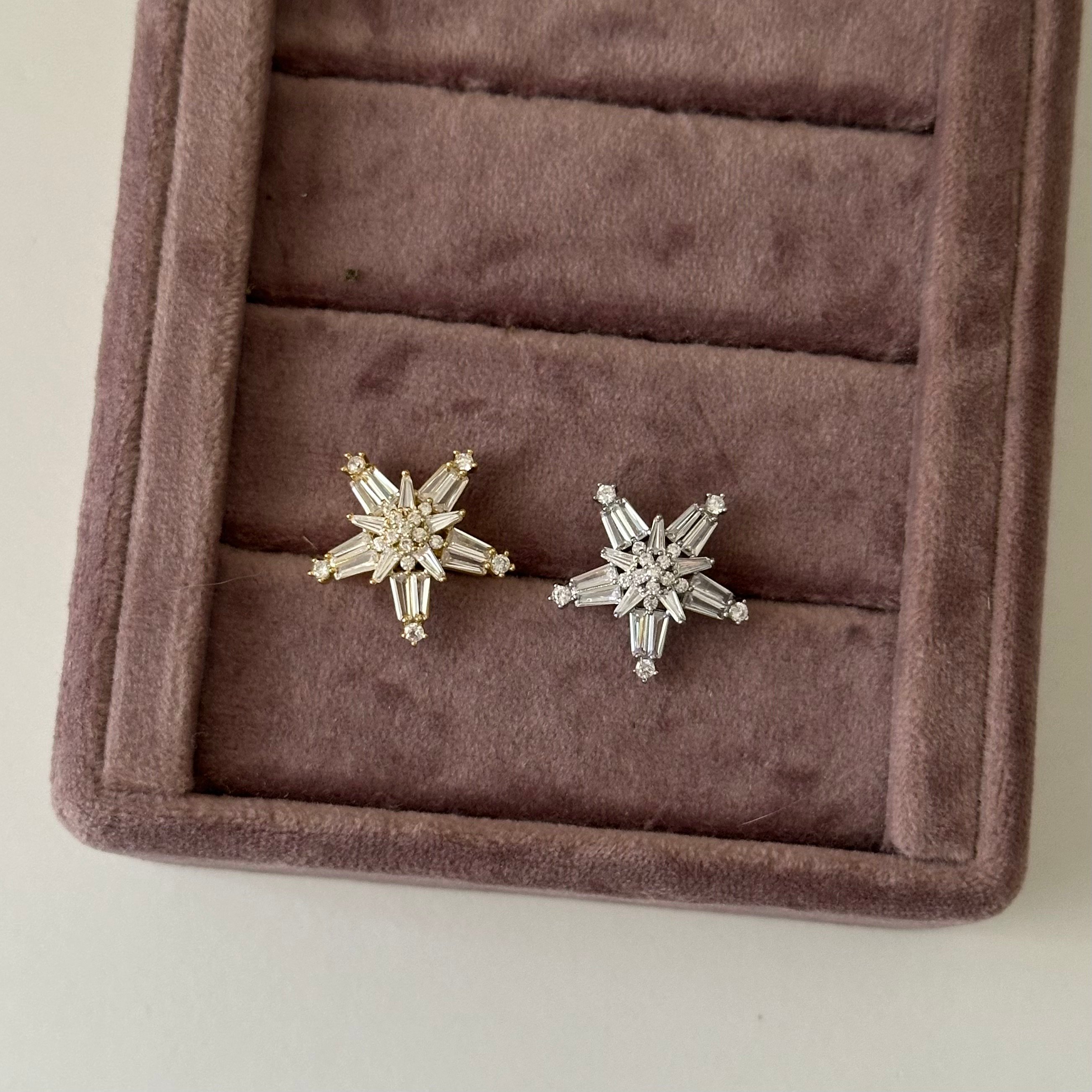 Özel Seri Yıldız Earcuff