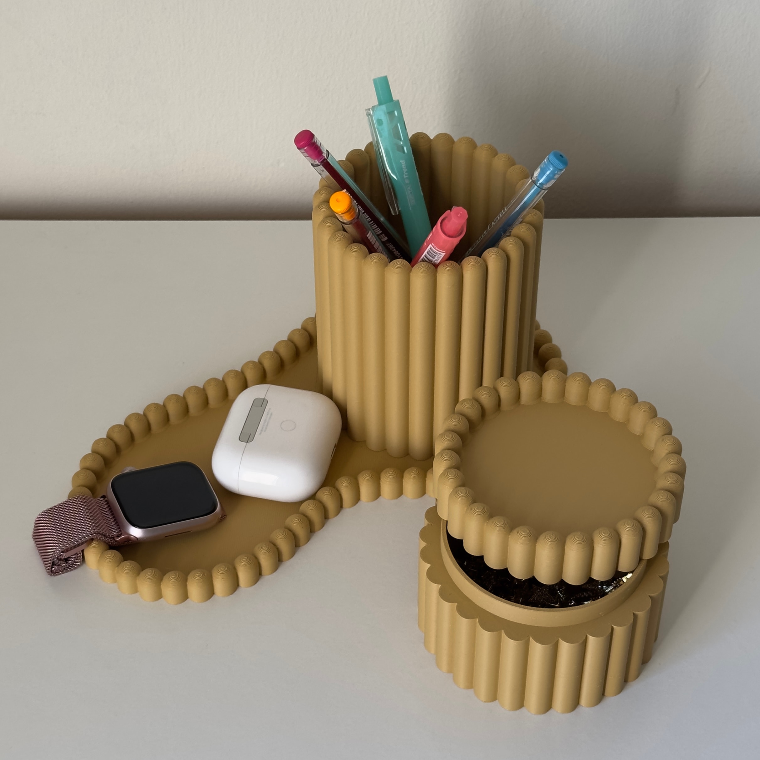 Lily Organizer
