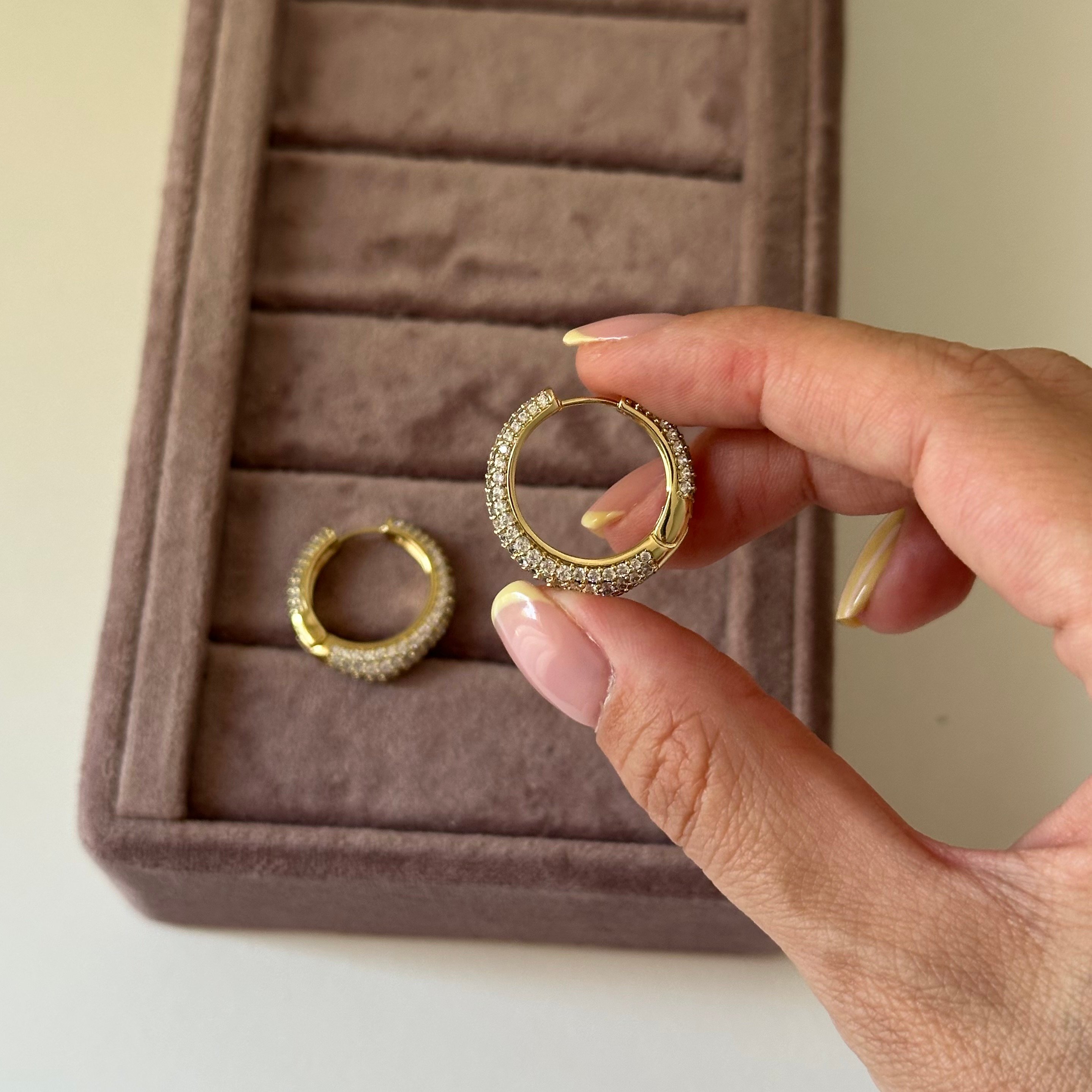 Vip 14k Gold Taşlı Halka Küpe