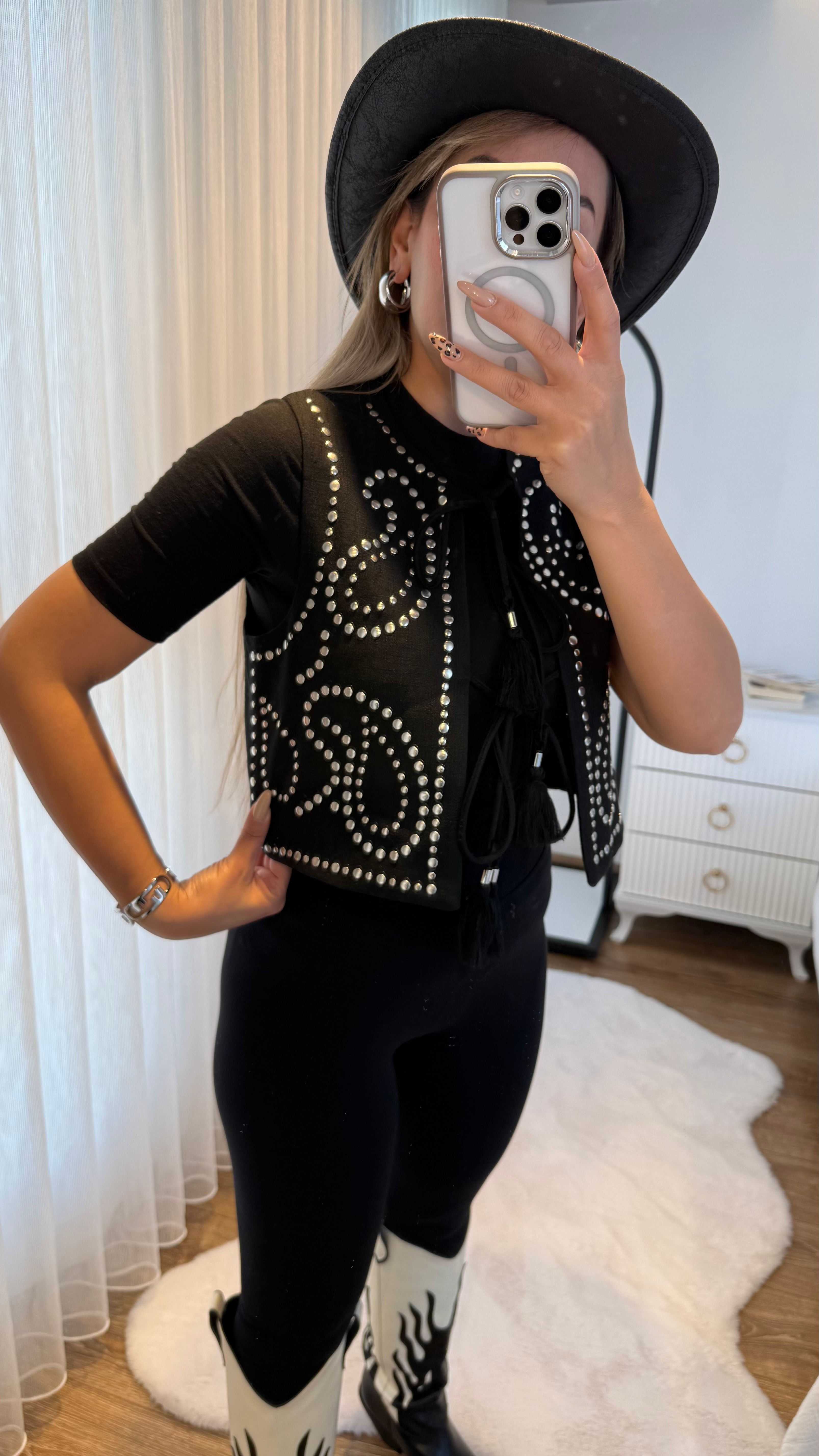 Tasarım Twst Model Trok Detaylı Yelek