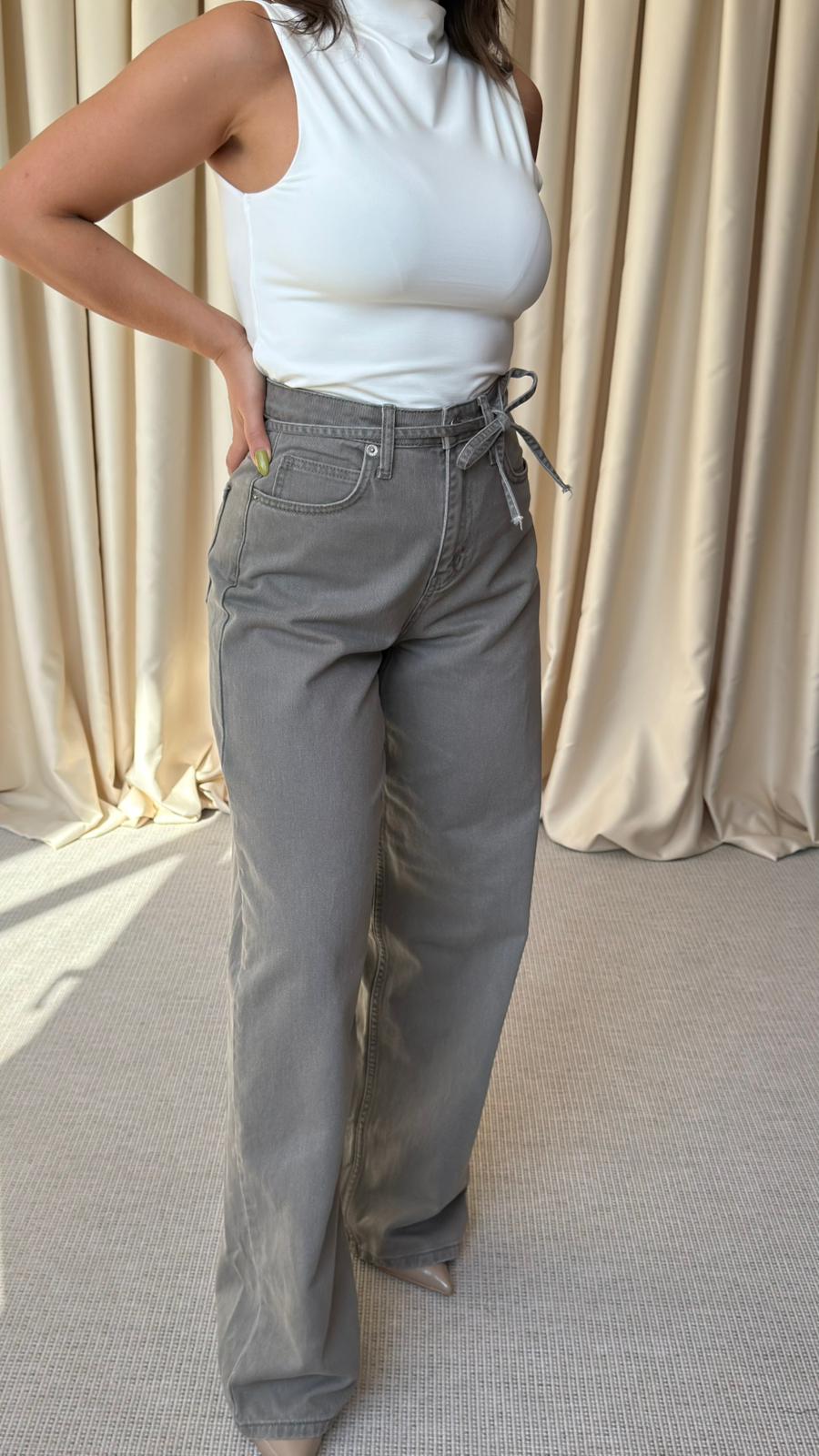 WİDE LEG BİYE KEMERLİ JEAN