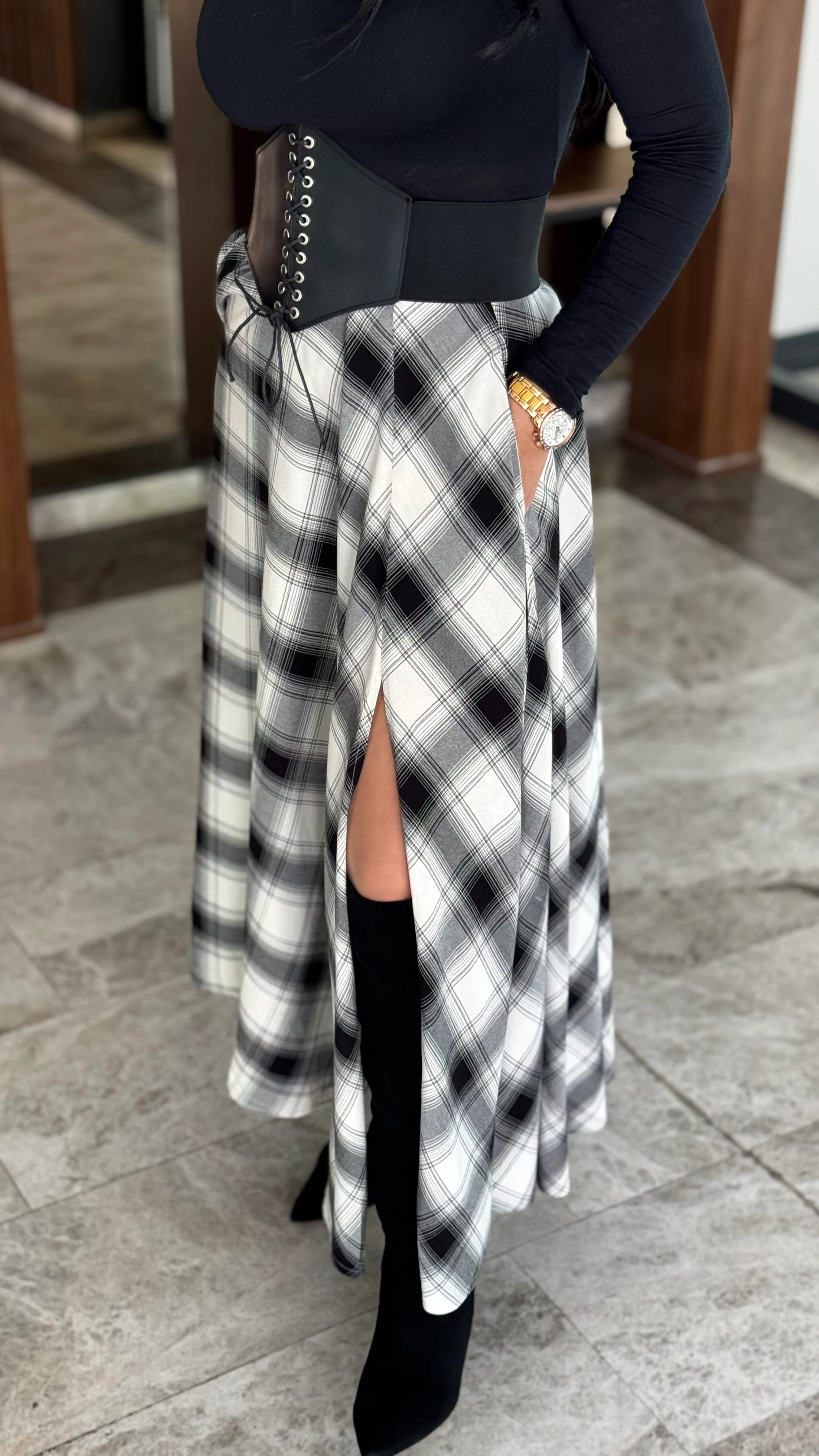 EKOSELİ ÇİFT YIRTMAÇLI MAXİ ETEK