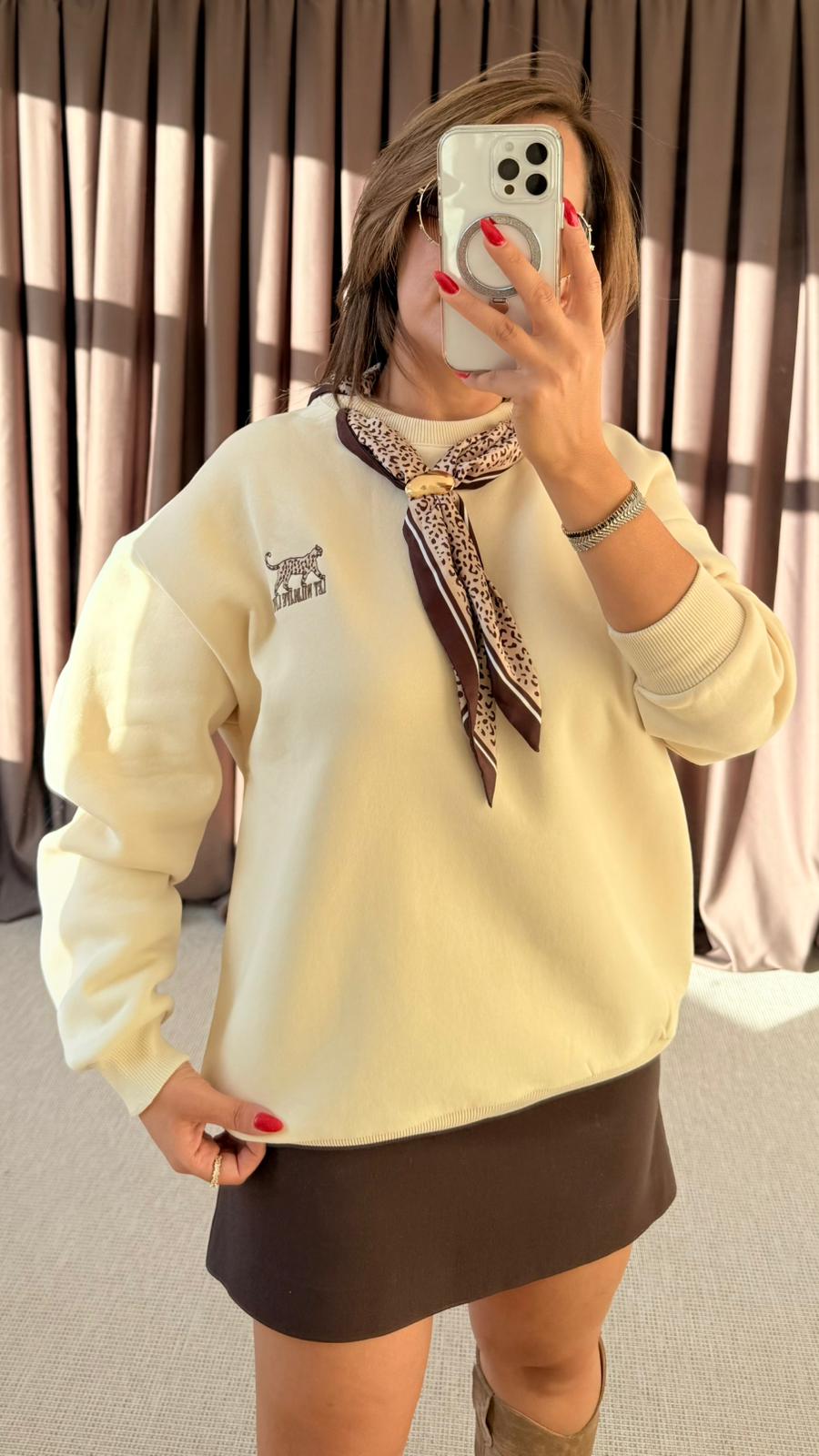 Aksesuarlı Leopar Detaylı Sweatshirt