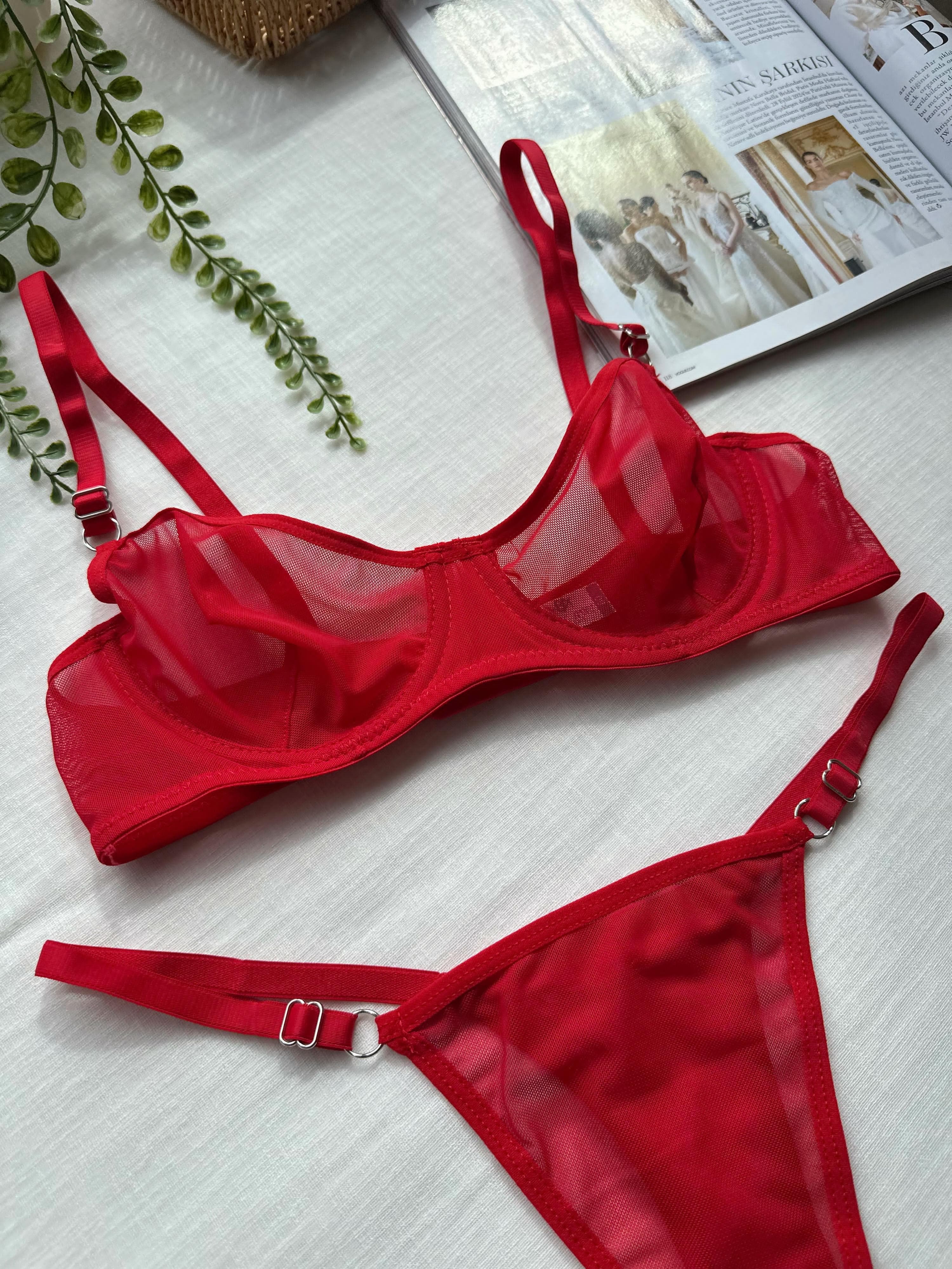 Hava Alabilen Sexy Sütyen&Tanga Takım