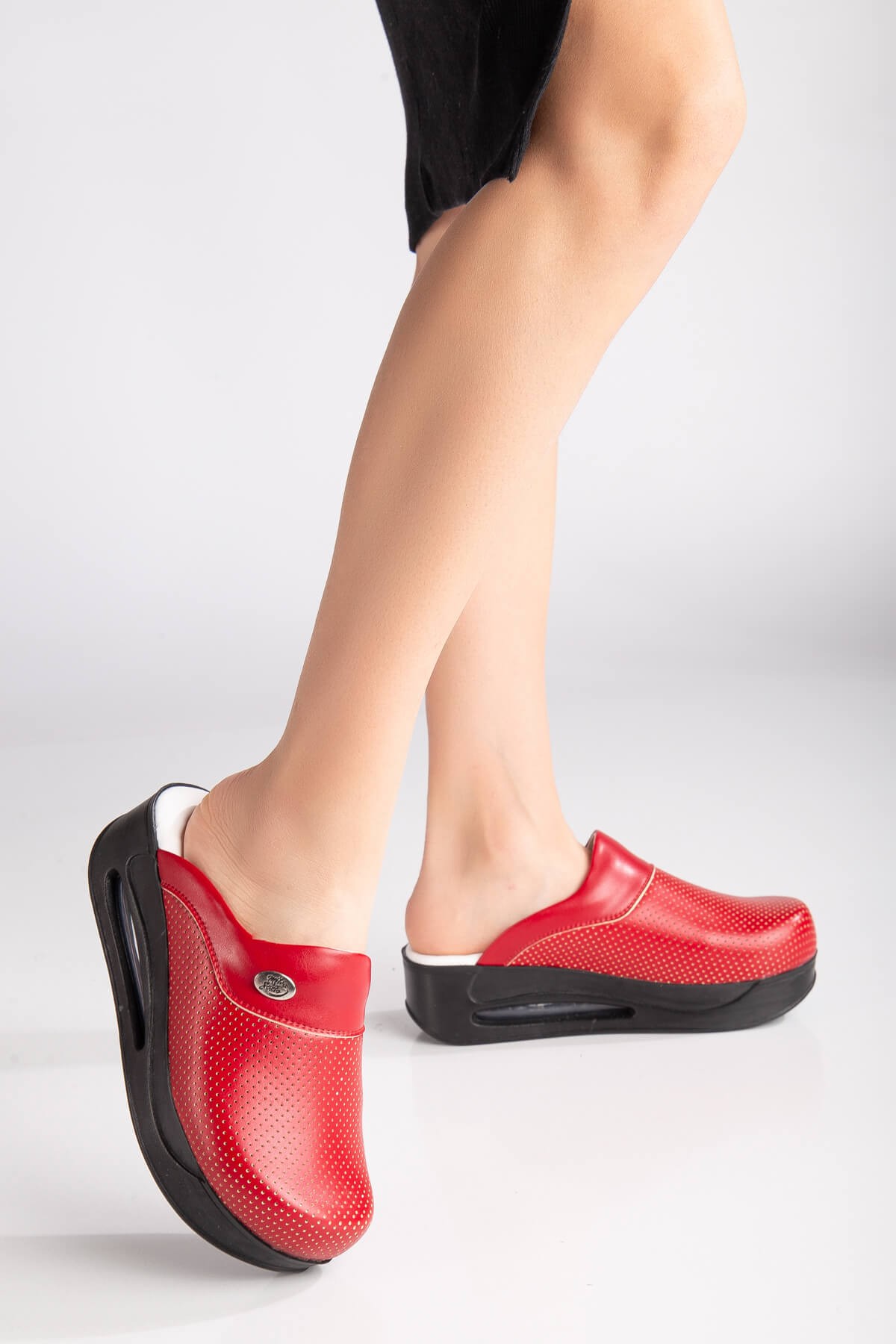 Women's Clogs Red - Orthopedic, Comfortable, Anti-Slip