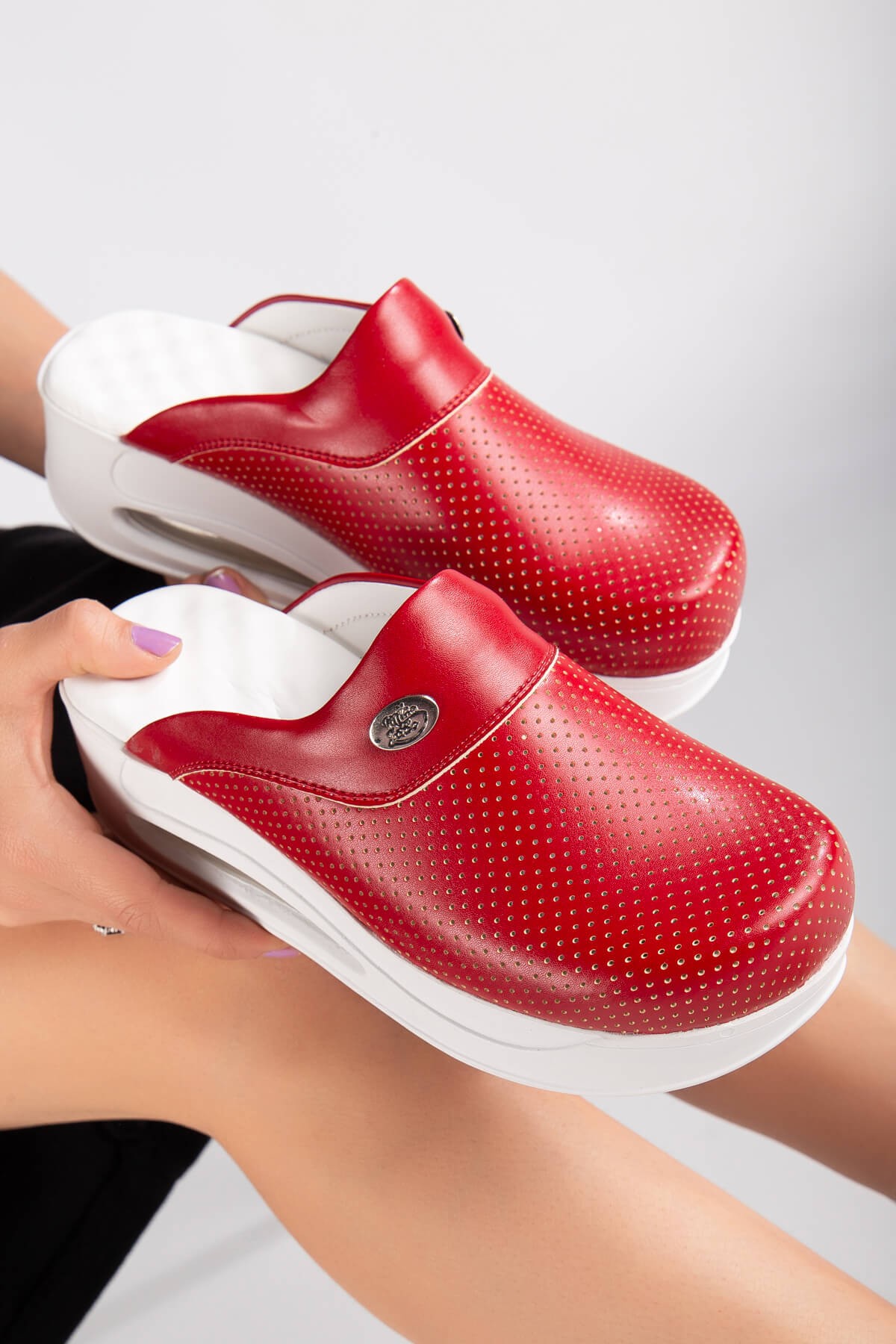 Women's Clogs Red - Orthopedic, Comfortable, Anti-Slip