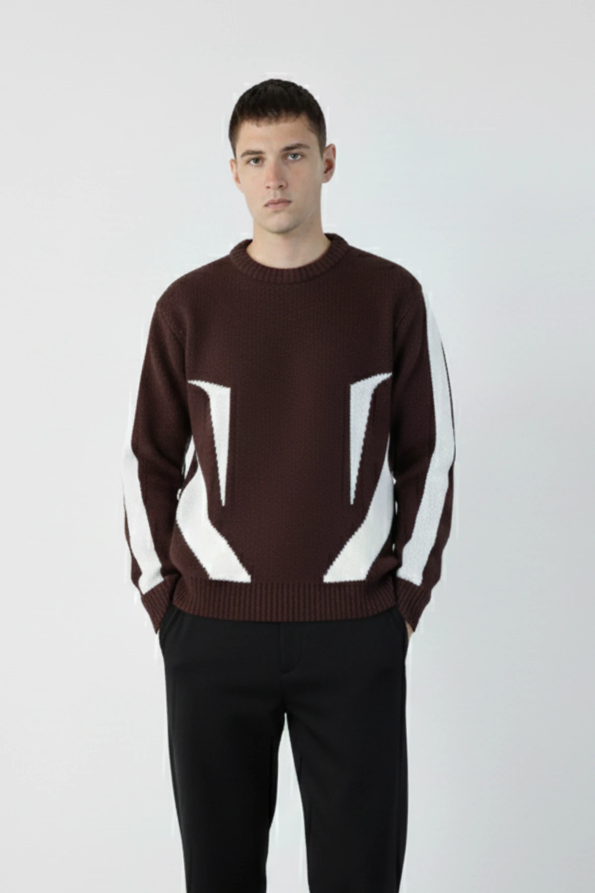 Keskin Çizgili Monokrom Geometrik Formda Özel Tasarım Kazak - Bordo