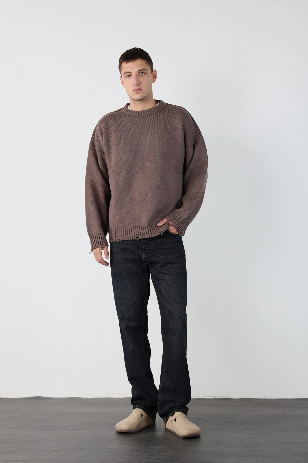 Eskitme Detaylı Oversize Triko Kazak