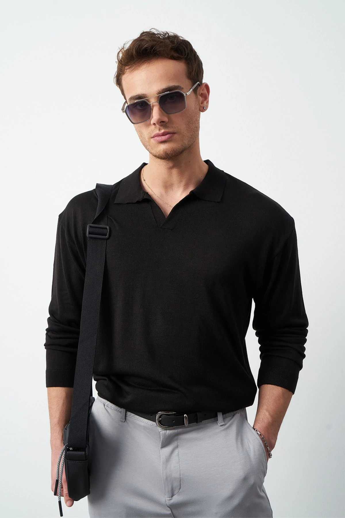 Uzun Kollu Oversize İnce Triko Erkek Kazak - Siyah