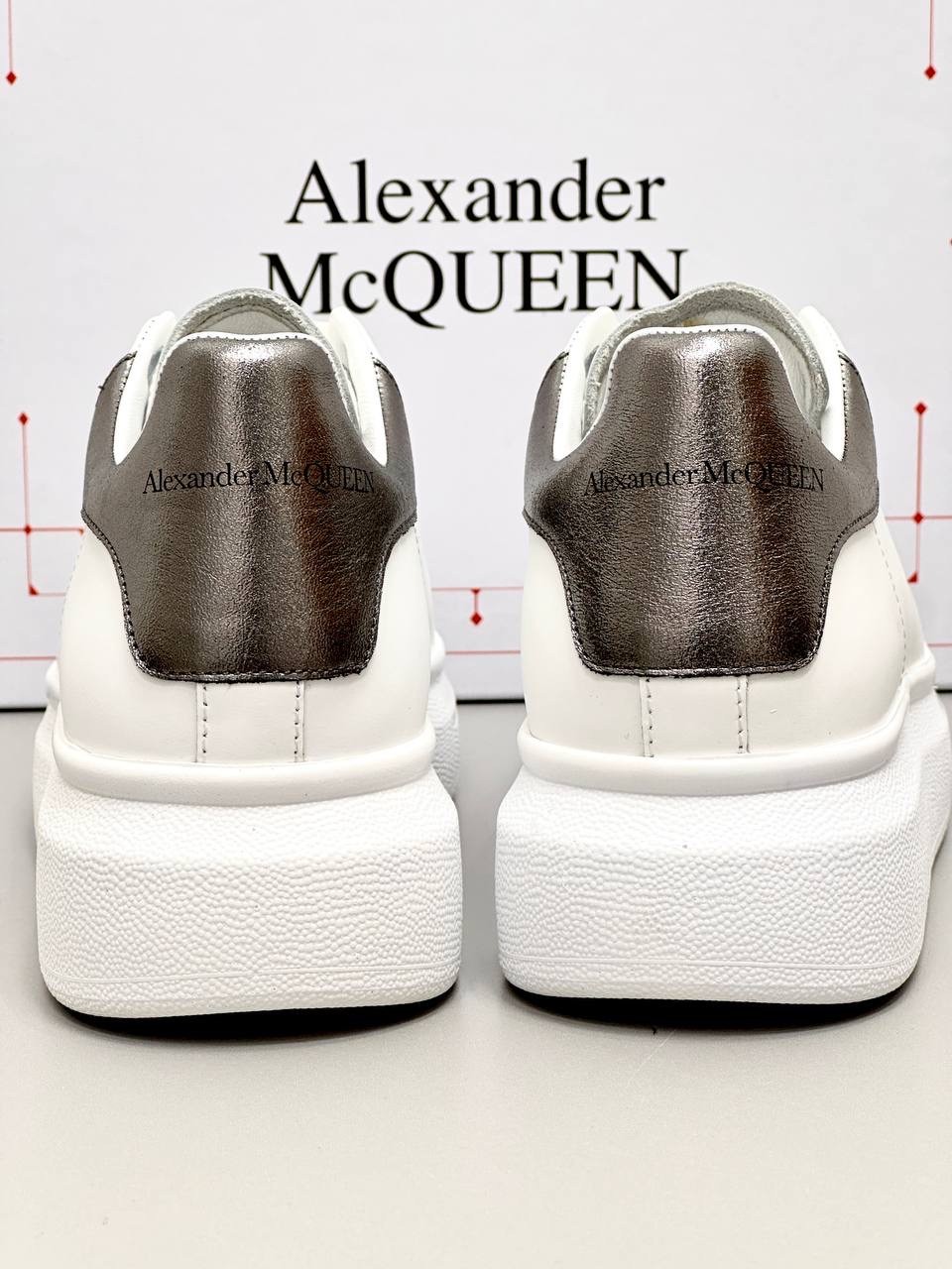 Alexander McQueen Metallic Leather Kadın Sneaker