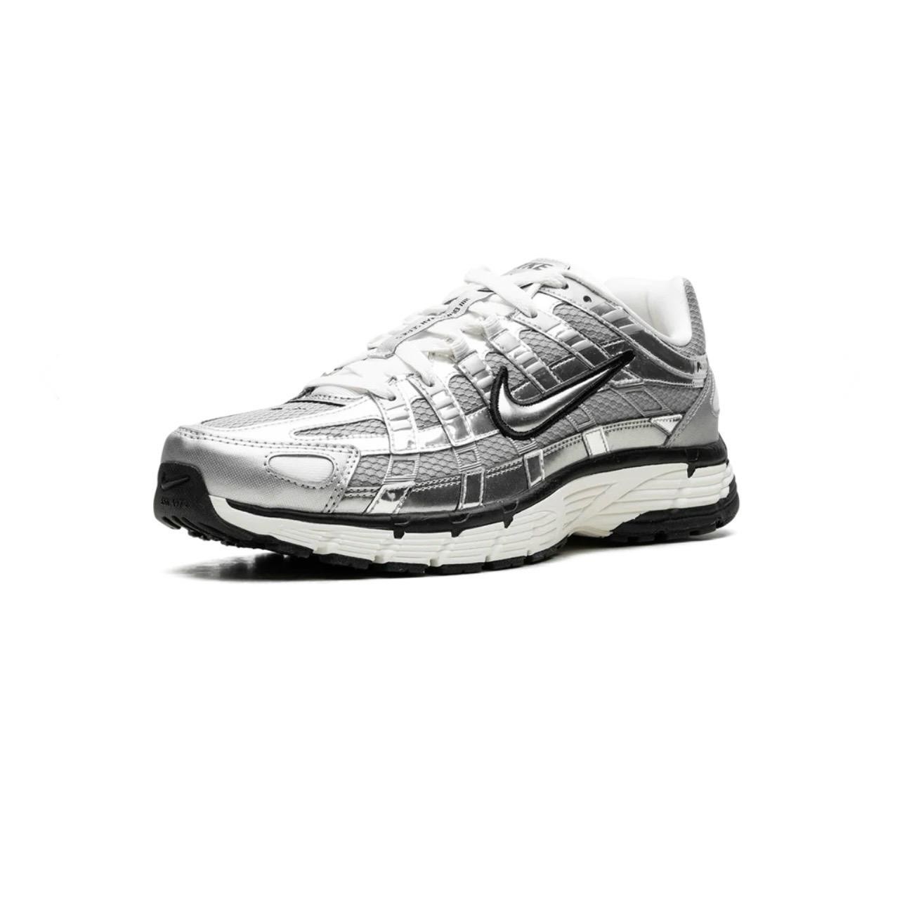 NİKE P-6000 "METALLIC SILVER"