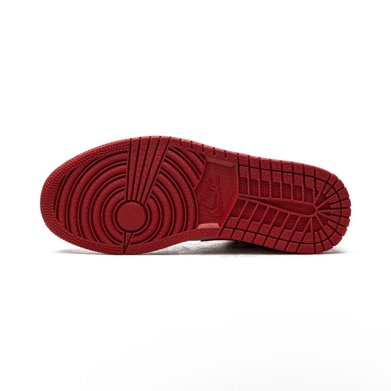 AIR JORDAN 1 LOW "GYM RED"