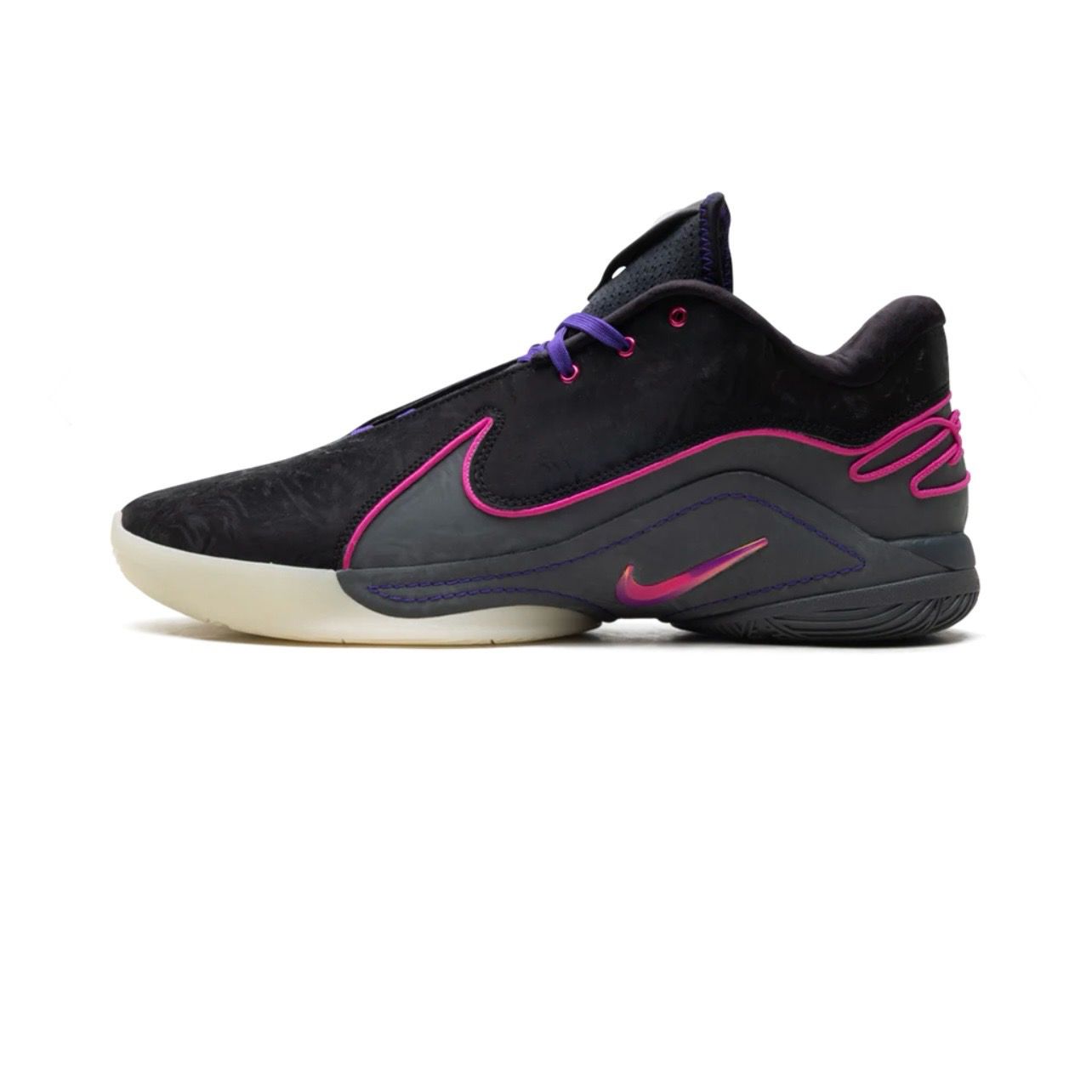 LEBRON 22 "BLACKLIGHT