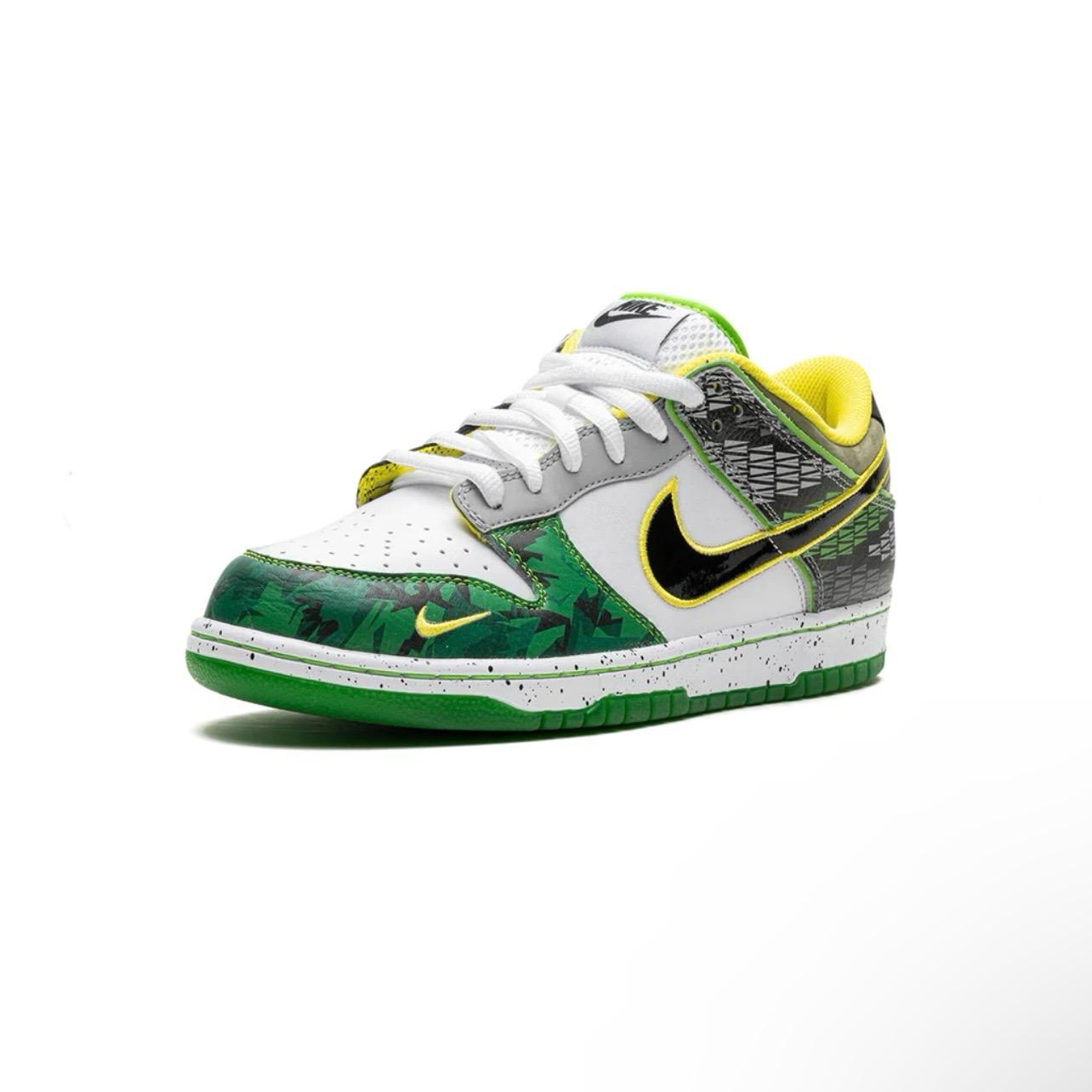 DUNK LOW "WHAT THE DUCK AWAY UNIVERSIT