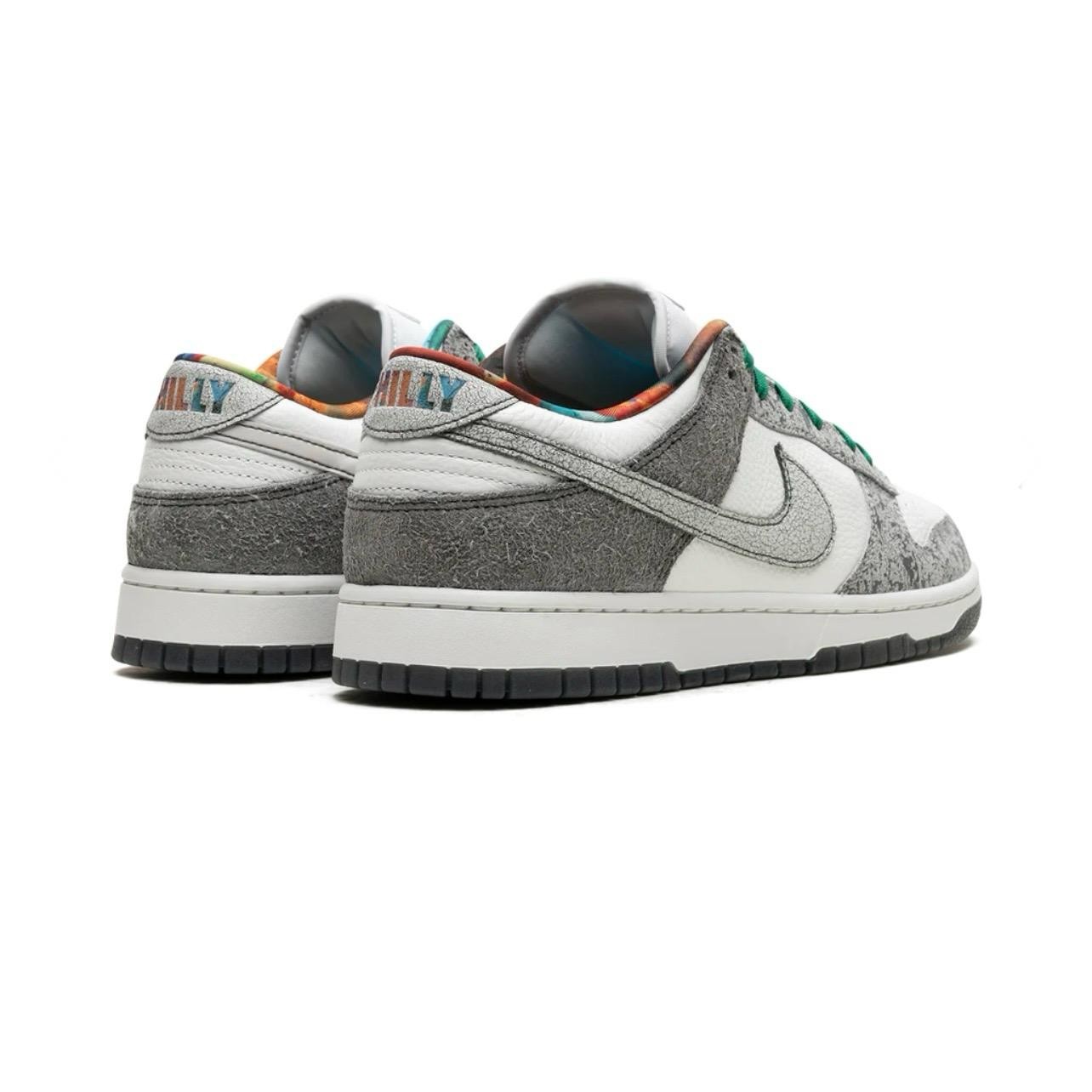 DUNK LOW "PHILLY"