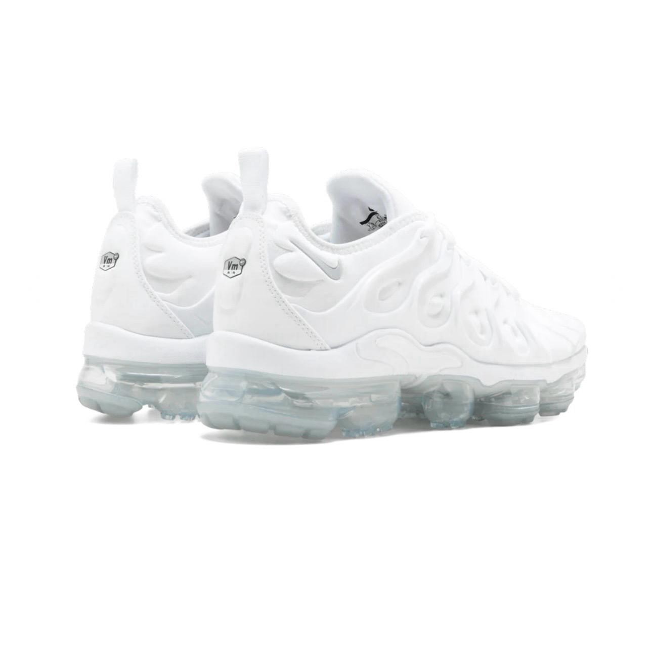 AIR VAPORMAX PLUS "TRIPLE WHITE"
