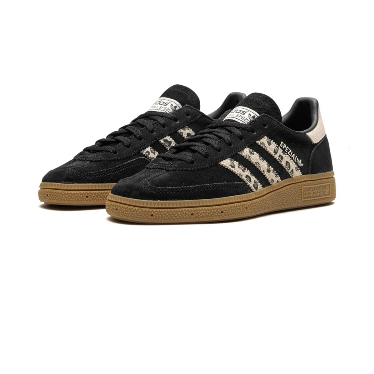 HANDBALL SPEZIAL WMNS "BLACK WONDER LEOPARD"