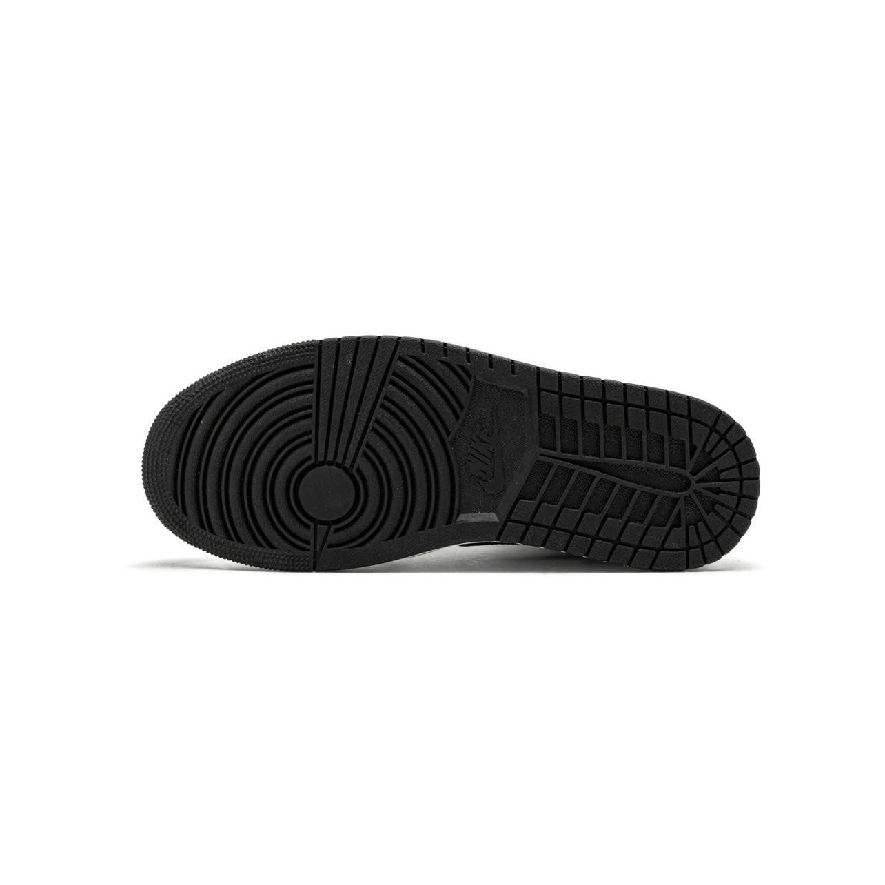 AİR JORDAN 1 ARTİTECTH SMOKE GREY