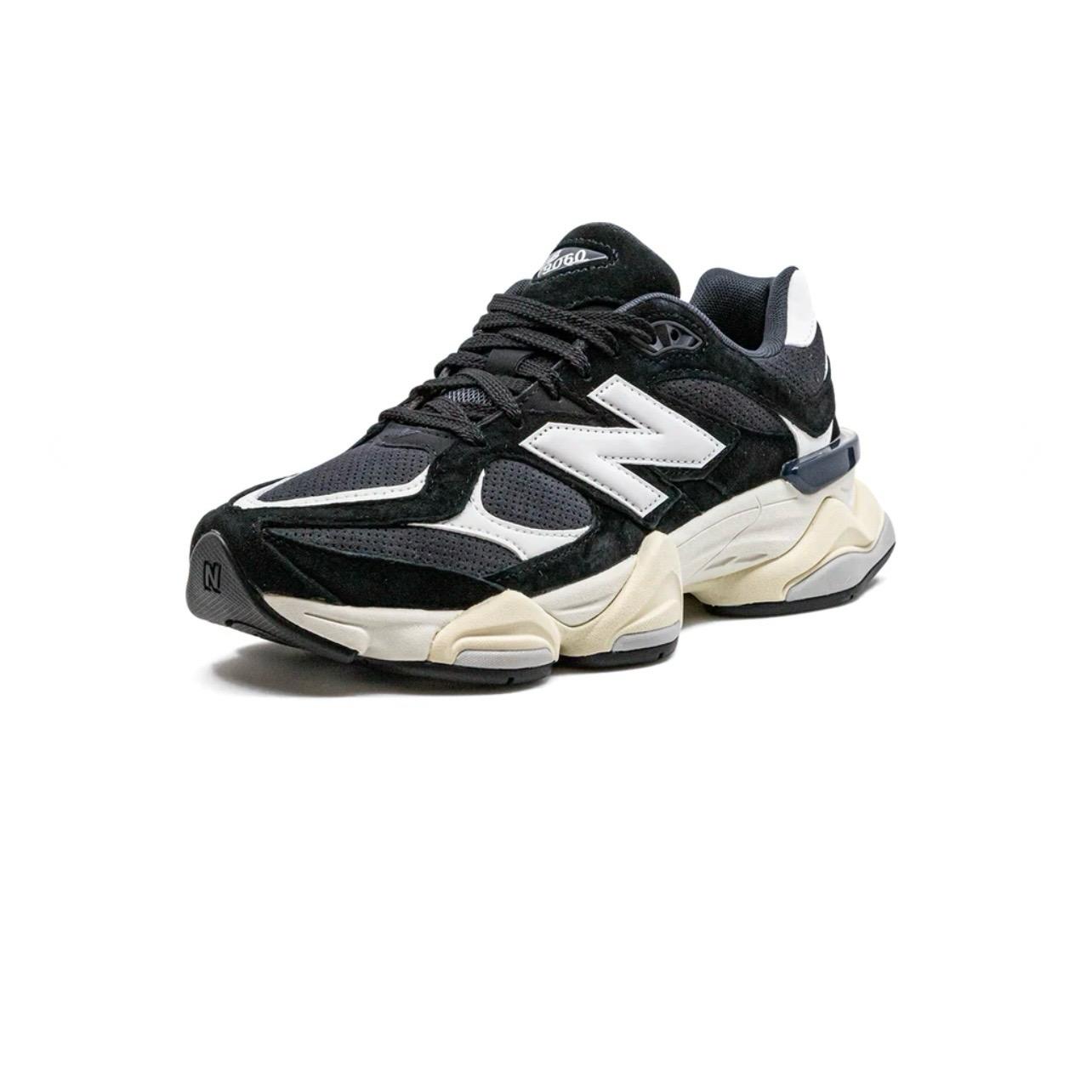 NEW BALANCE 9060 "BLACK / WHITE"