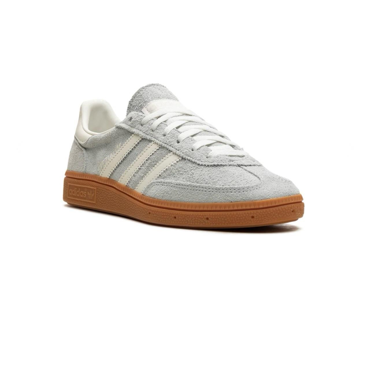 HANDBALL SPEZIAL WMNS "LIGHT GREY"