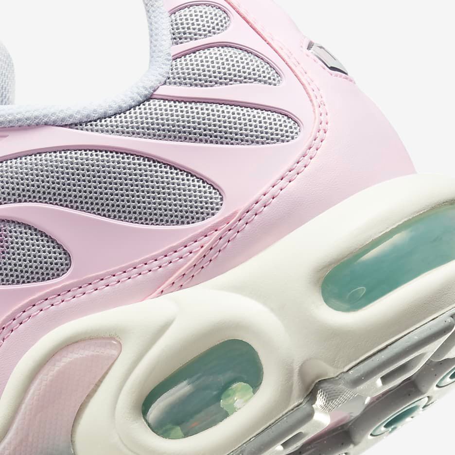 Nike TN Air Max Plus Paw Print Pink Foam