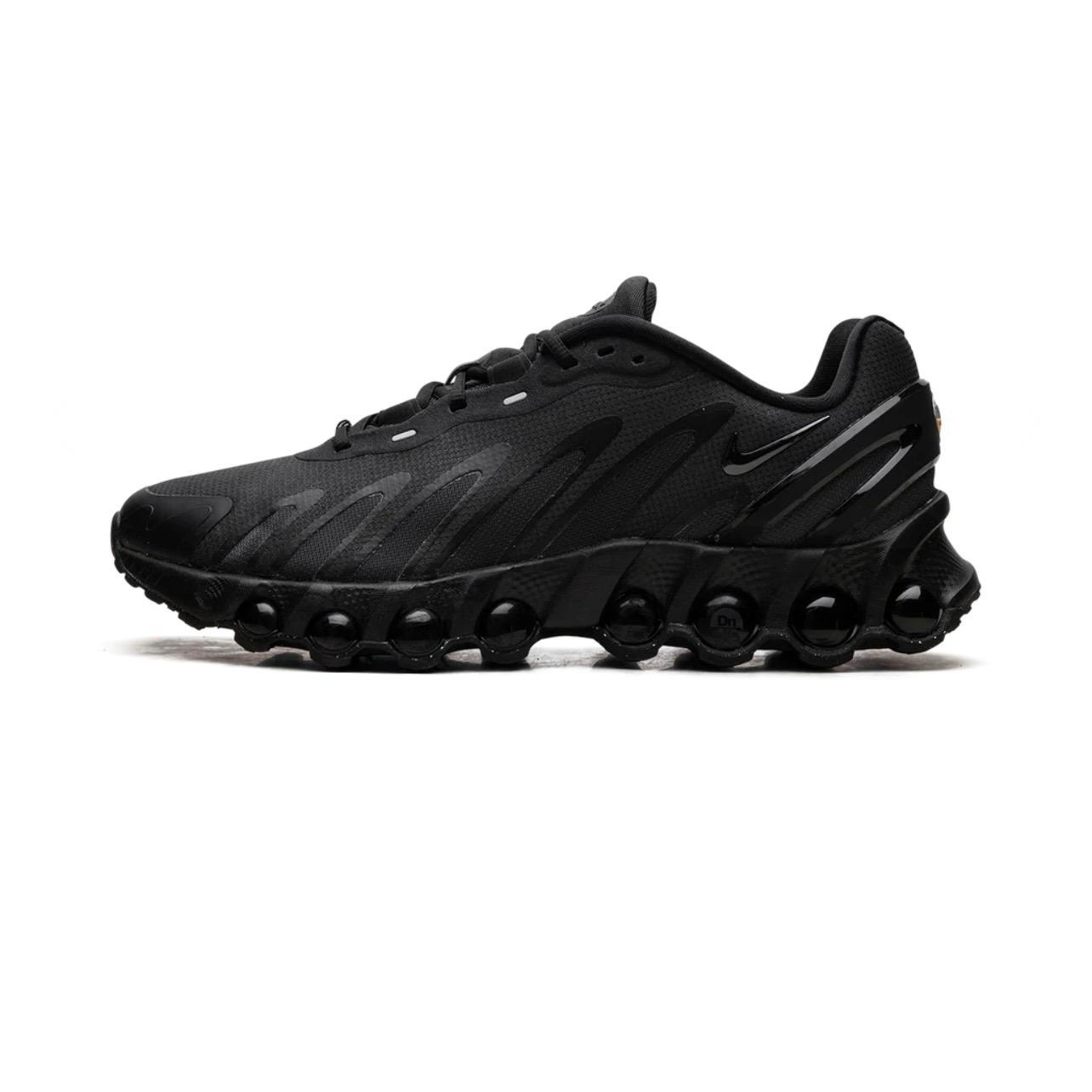 'BLACK'