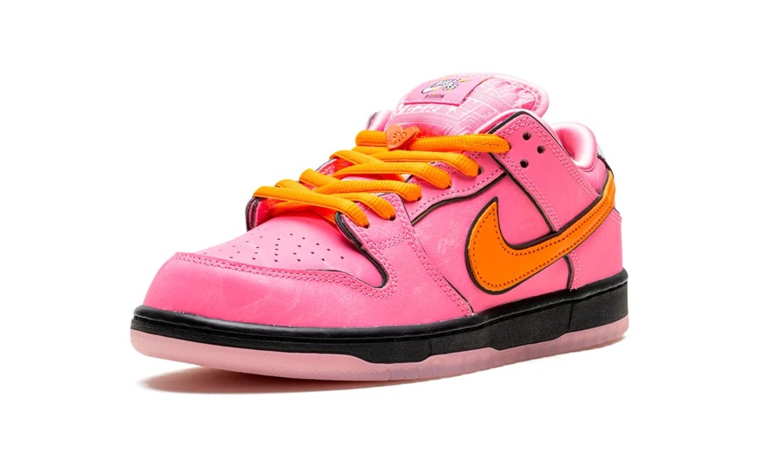 POWERPUFF GIRLS X NIKE SB DUNK LOW “BUBBLES”