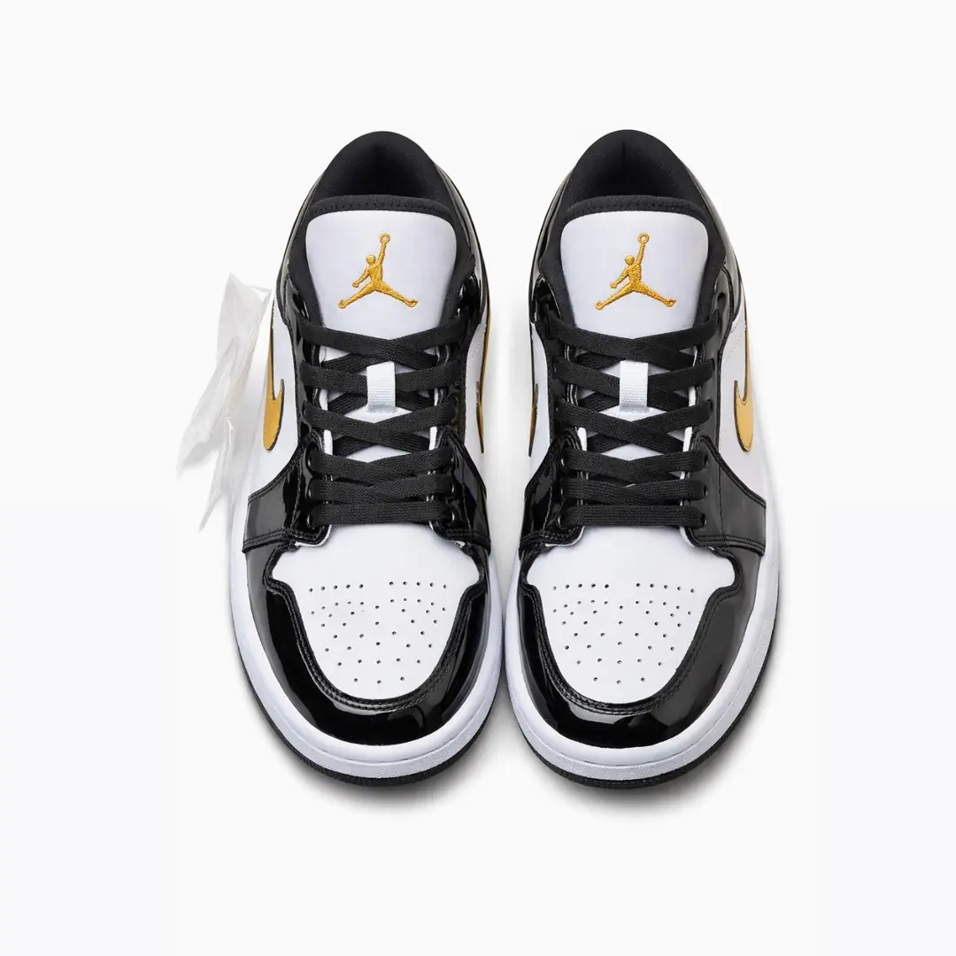 AİR JORDAN 1 LOW GOLD TOE