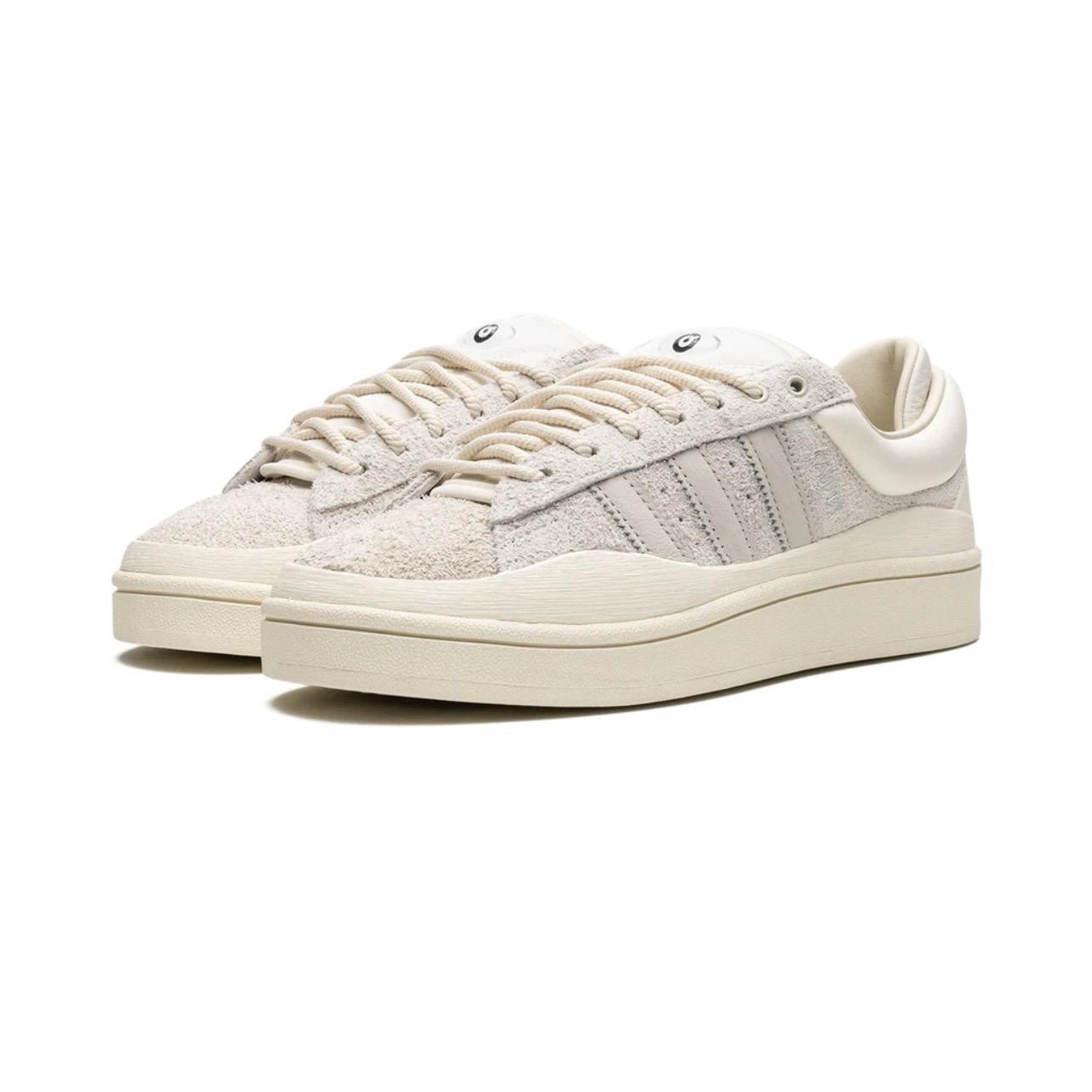 CAMPUS LIGHT "BAD BUNNY CREAM"