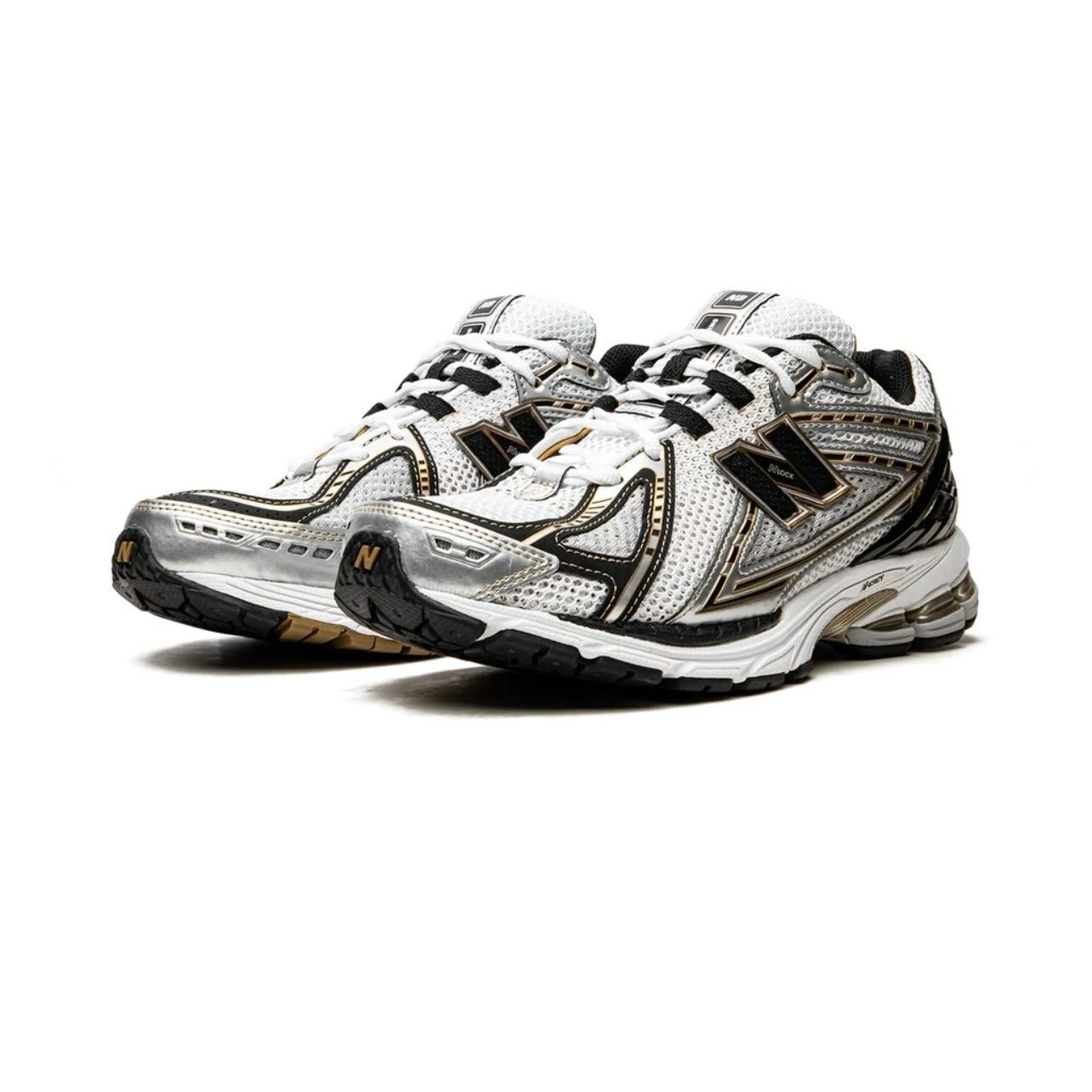 1906R "WHITE / GOLD"