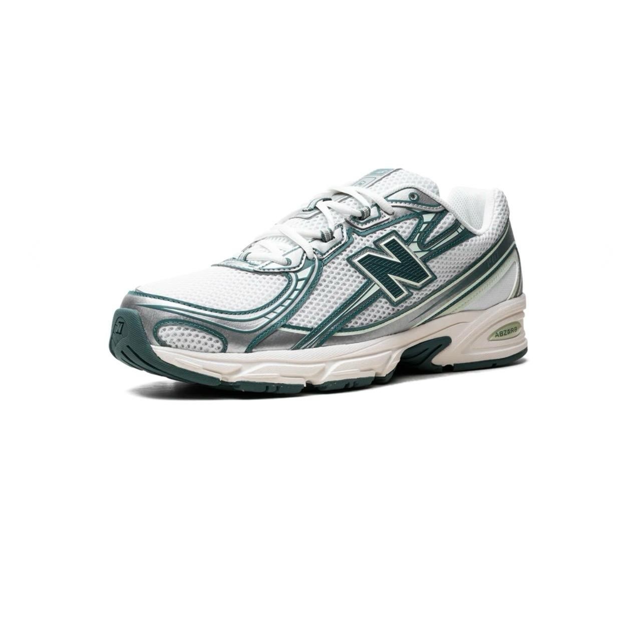 New Balance 740 "WHITE / MARSH GREEN"