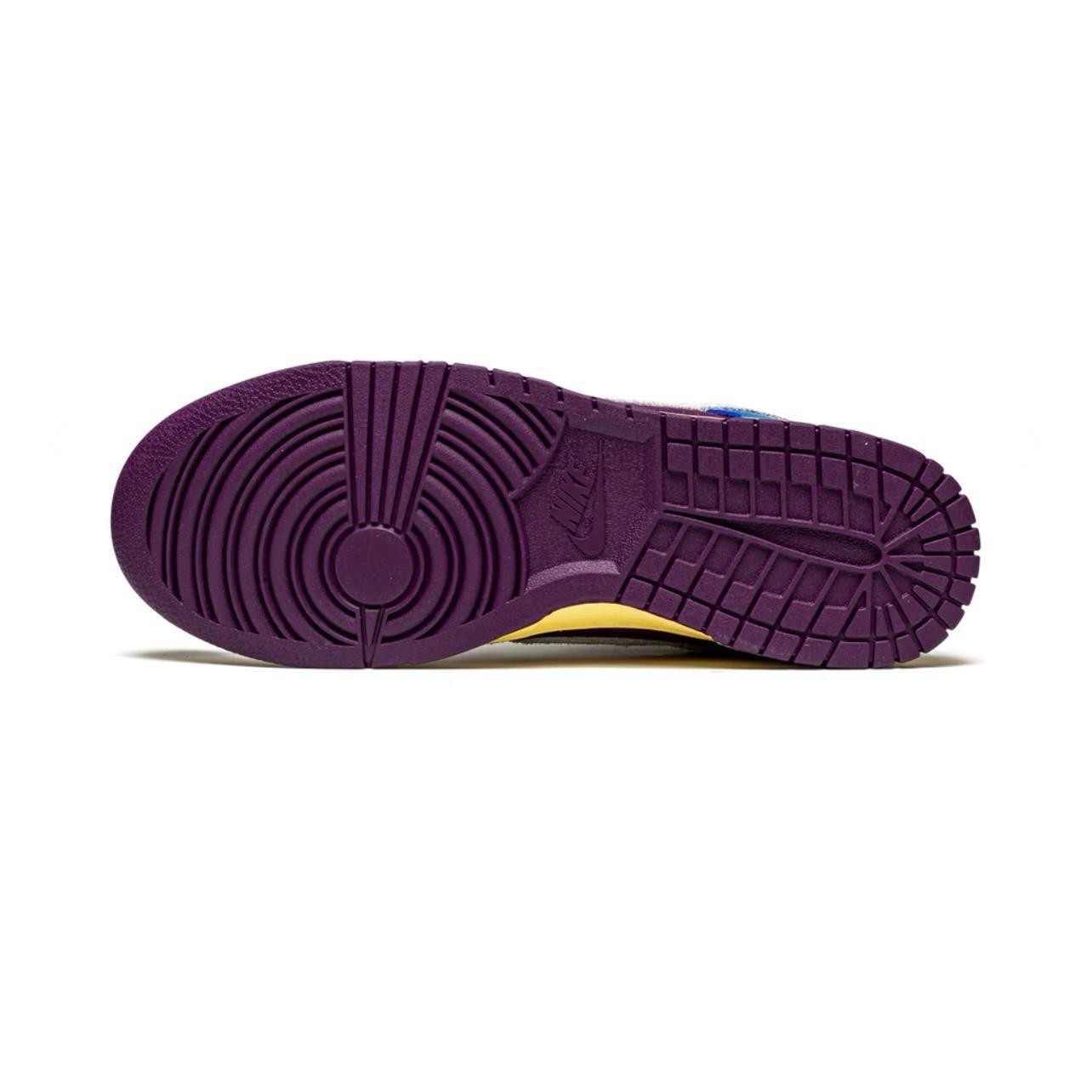 DUNK LOW SP "UNDEFEATED DUNK VS. AF1"