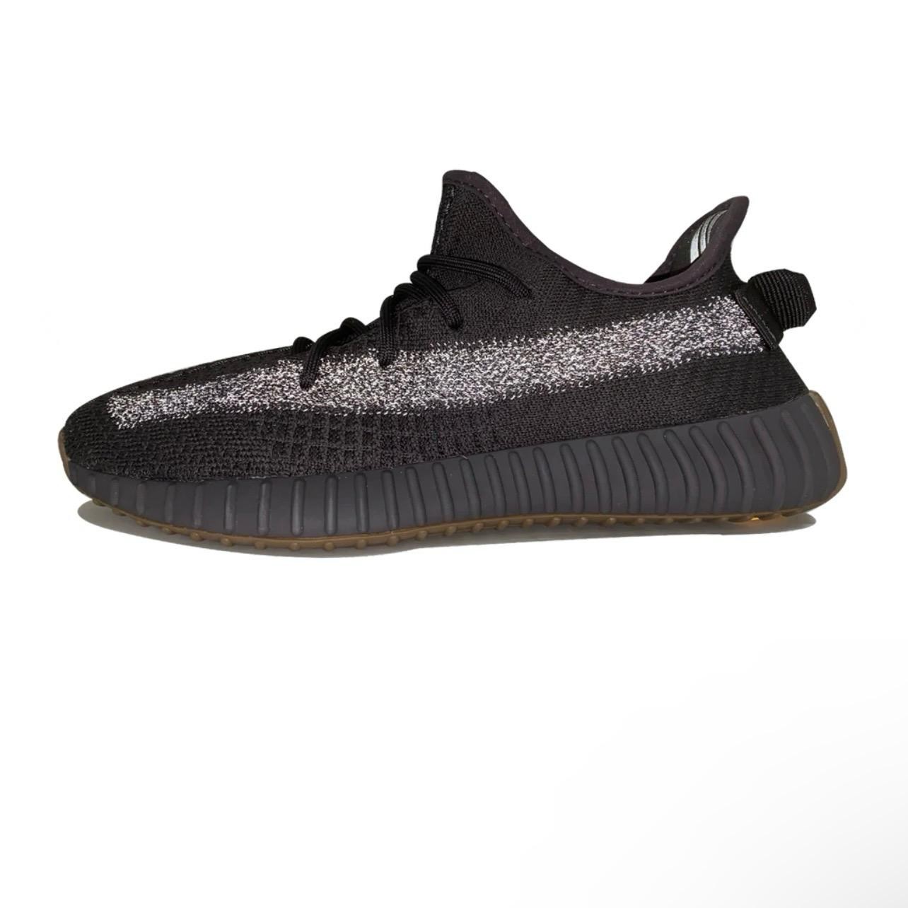 YEEZY BOOST 350 V2 REFLECTIVE "CINDER"
