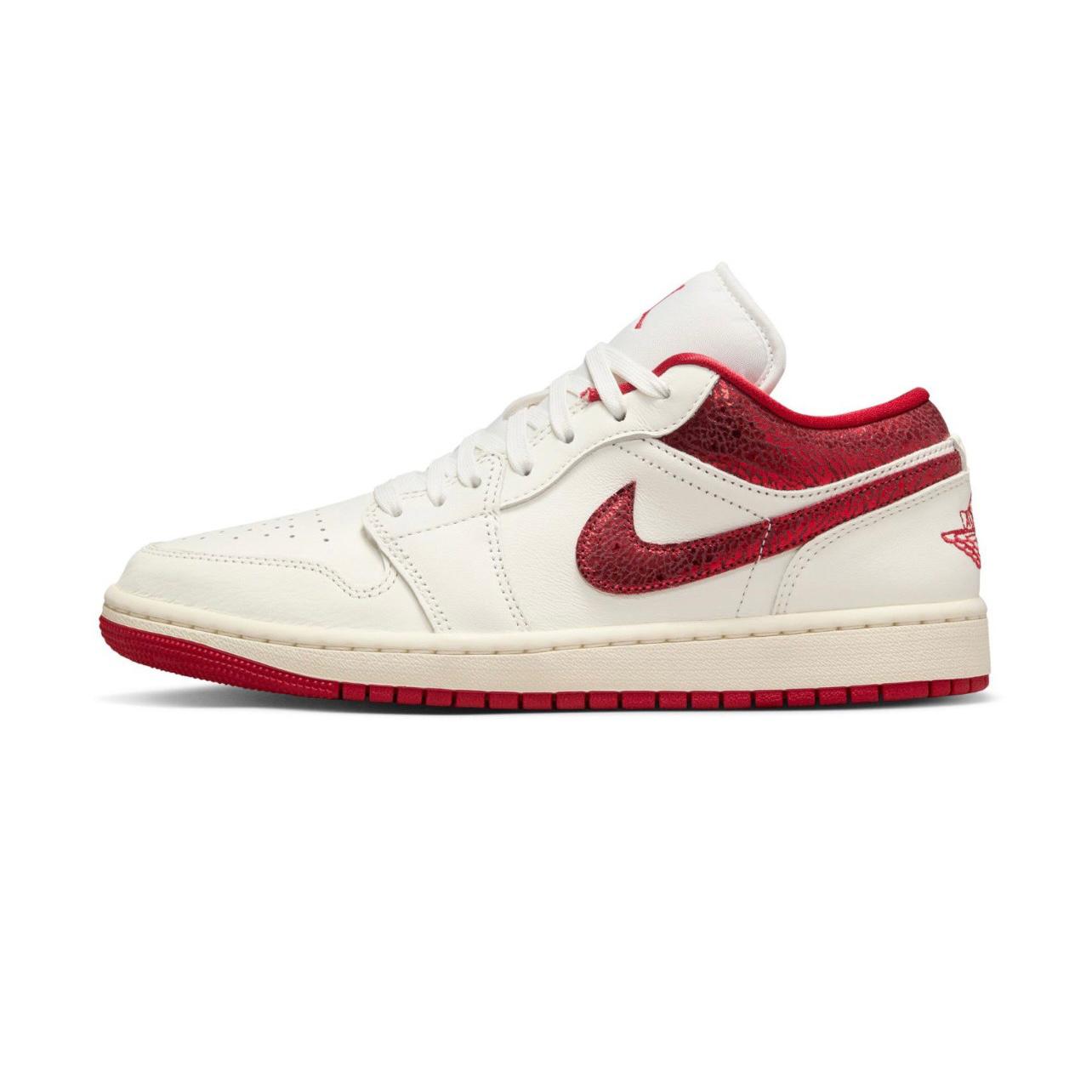 Air Jordan 1 Low 'Ruby