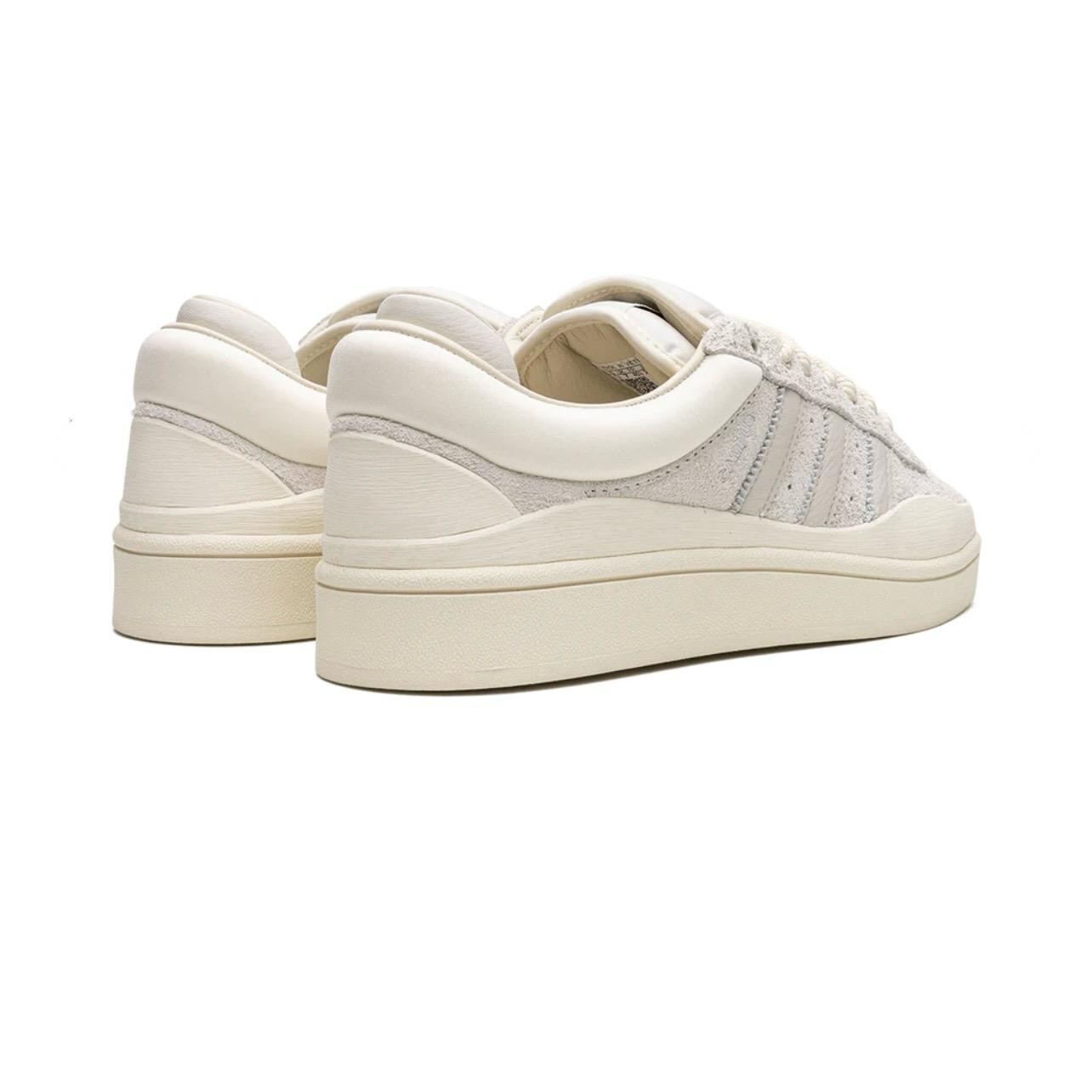 CAMPUS LIGHT "BAD BUNNY CREAM"