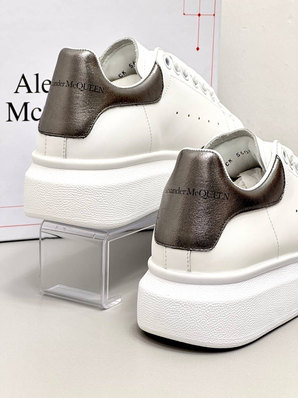 Alexander McQueen Metallic Leather Kadın Sneaker