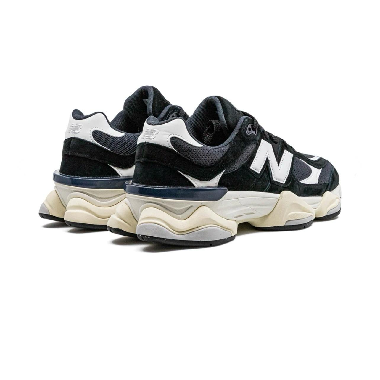 NEW BALANCE 9060 "BLACK / WHITE"