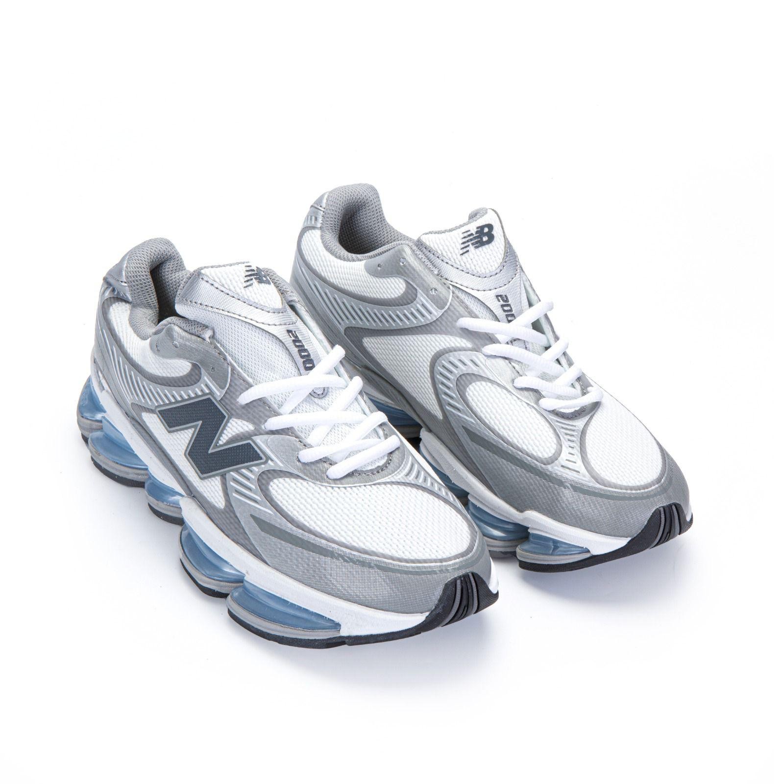 NEW BALANCE 200-