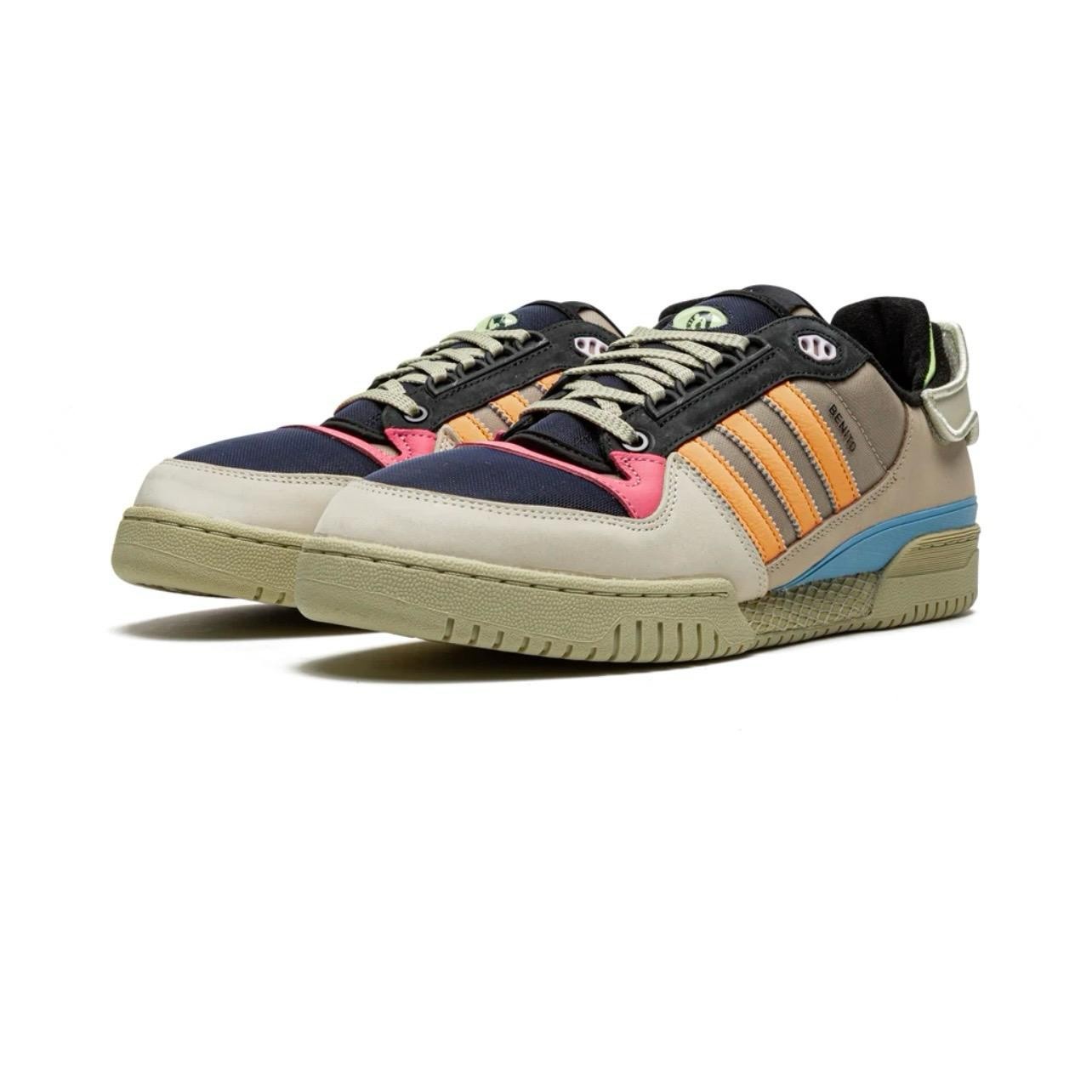 FORUM POWERPHASE "BAD BUNNY BENITO"