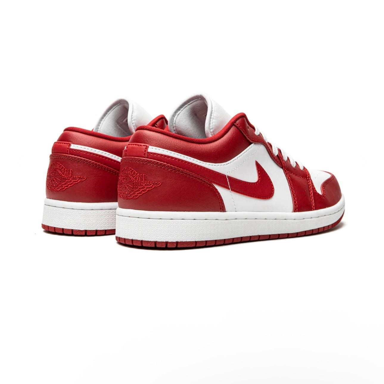 AIR JORDAN 1 LOW "GYM RED"