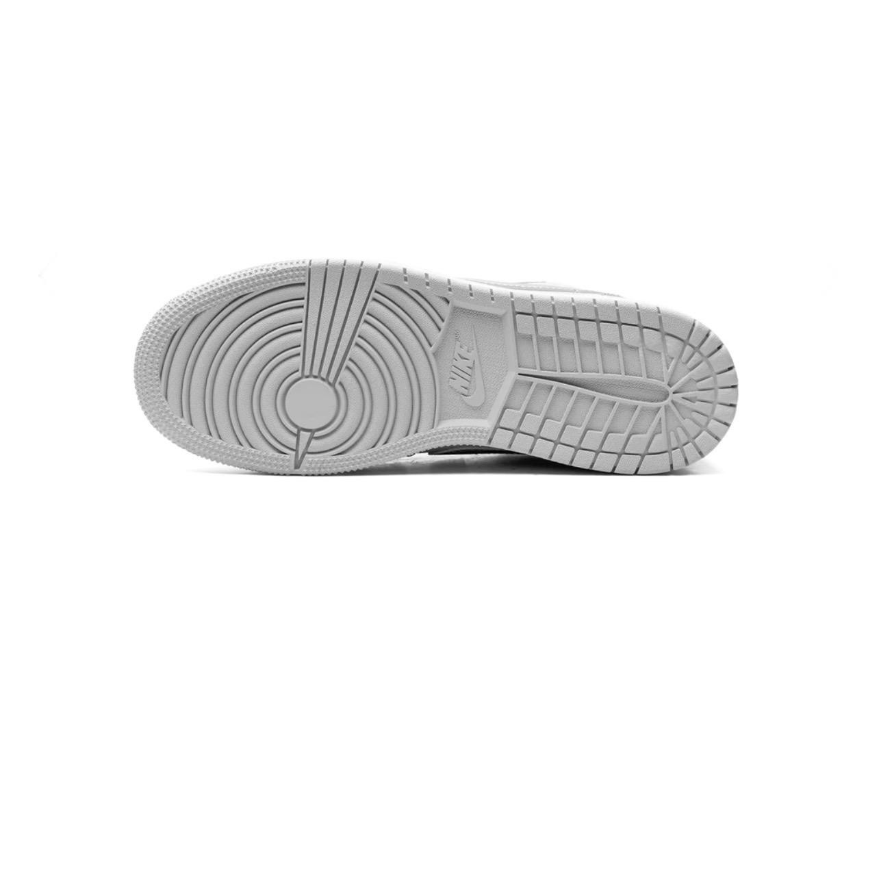 JORDAN 1 LOW OG  "METALLIC SILVER"