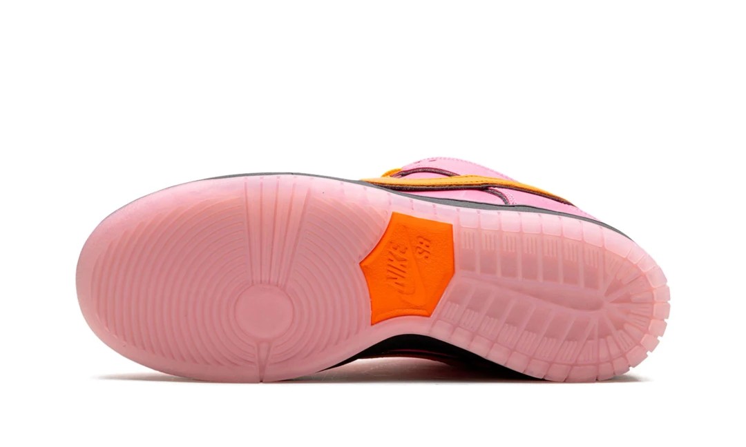 POWERPUFF GIRLS X NIKE SB DUNK LOW “BUBBLES”