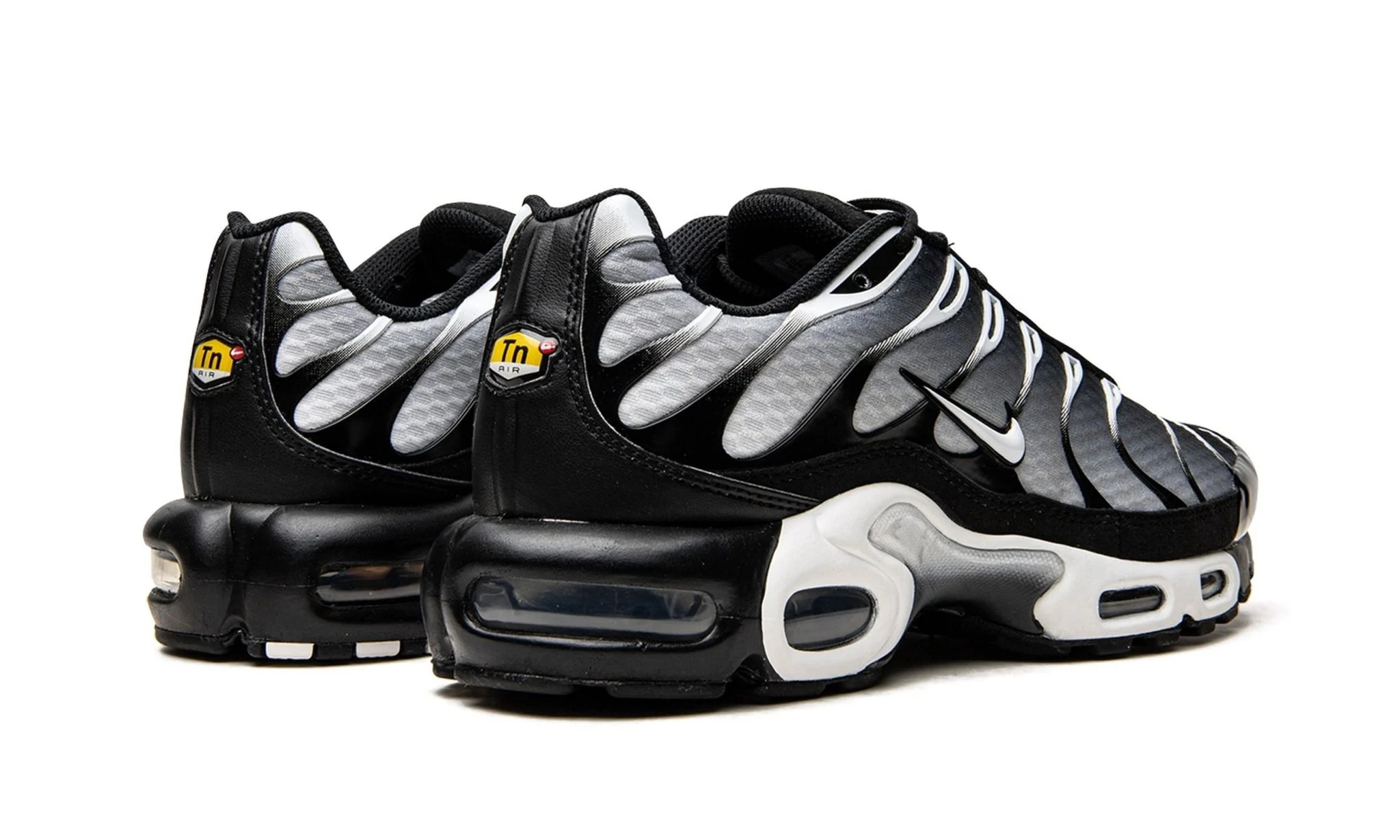 Nike Air Max Plus TN 'Black Metallic Silver'