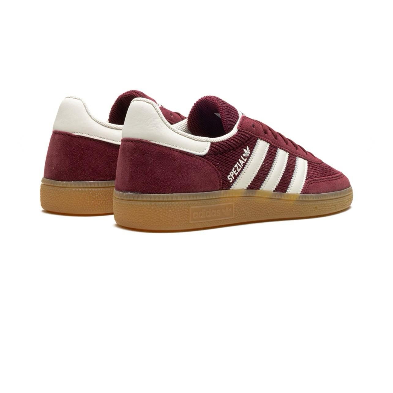 HANDBALL SPEZIAL WMNS "SHADOW RED"