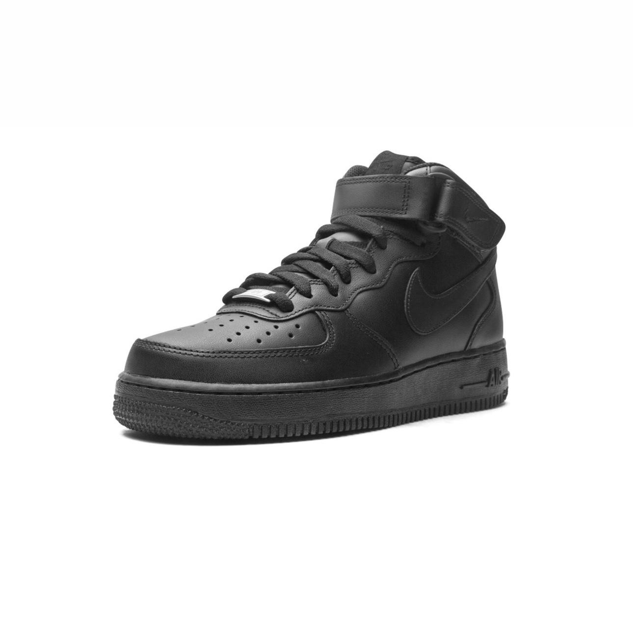 Air Force 1 Mid ‘07 “ Triple Black”