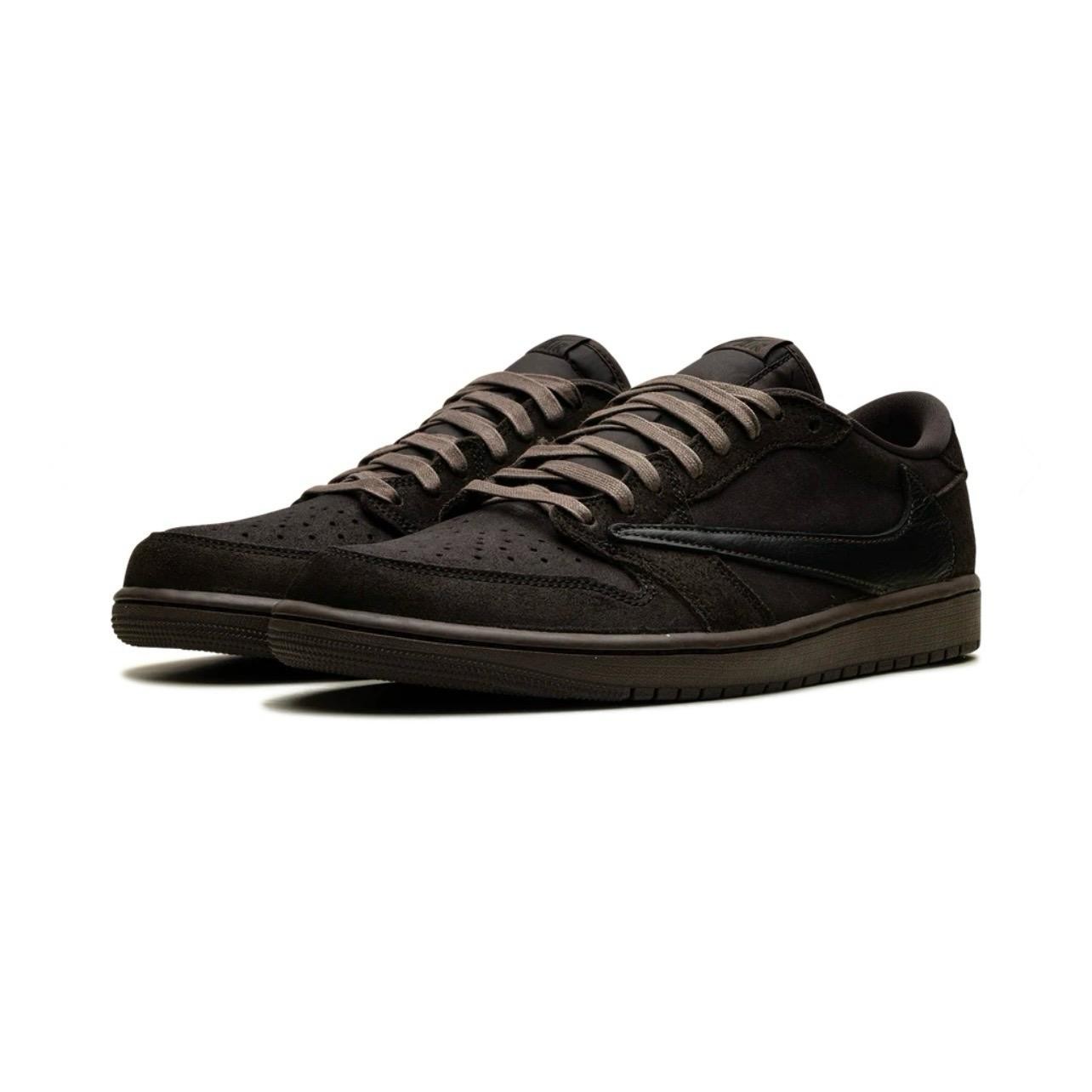 AIR JORDAN 1 LOW OG "TRAVIS SCOTT - VELVET BROWN"