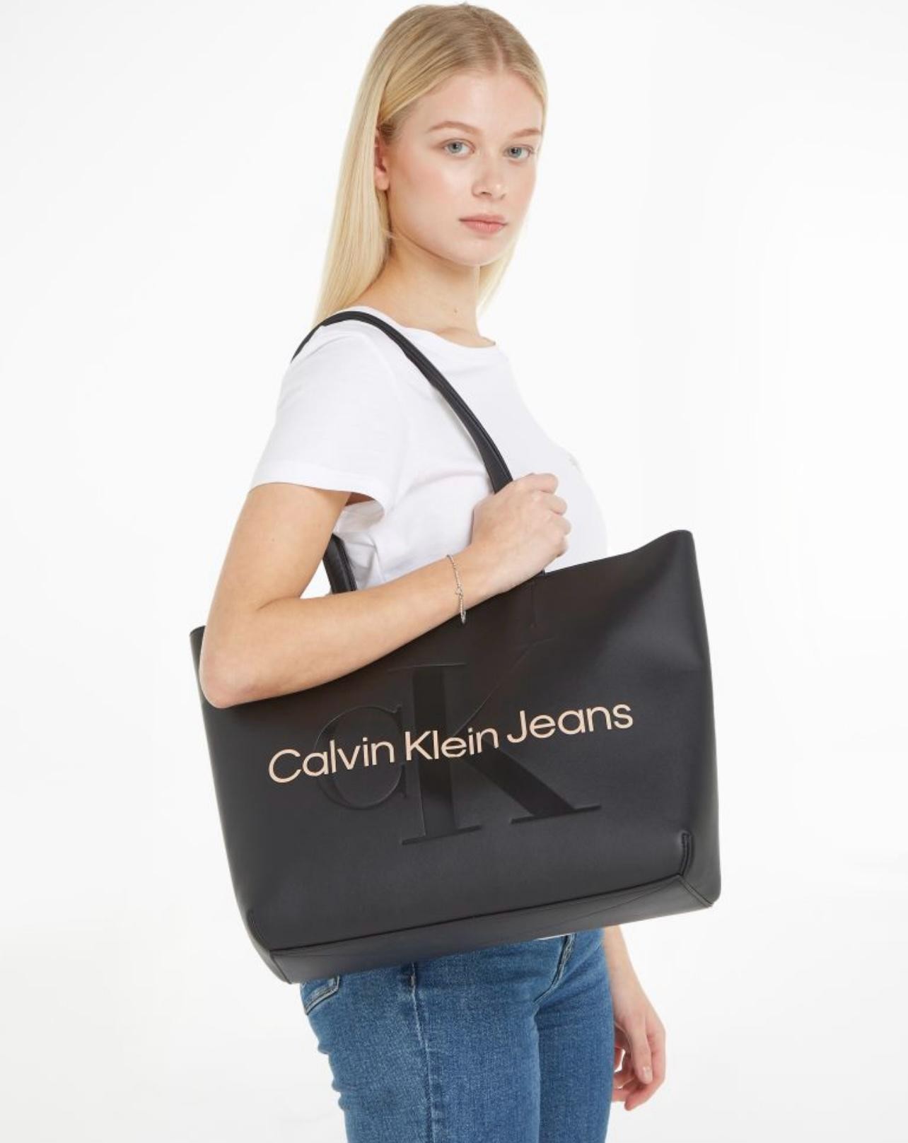 Calvin Klein Jeans Shopper Bags-