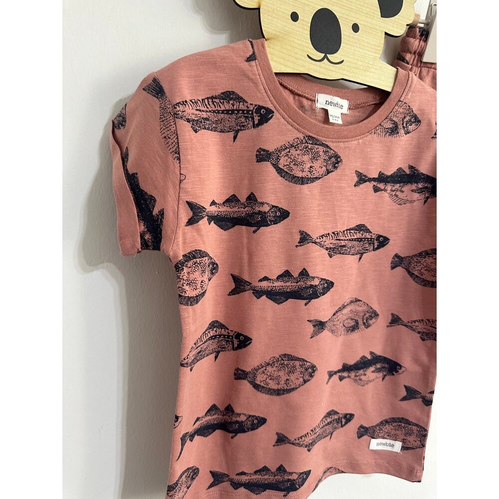 Newbie shark erkek çocuk tshirt